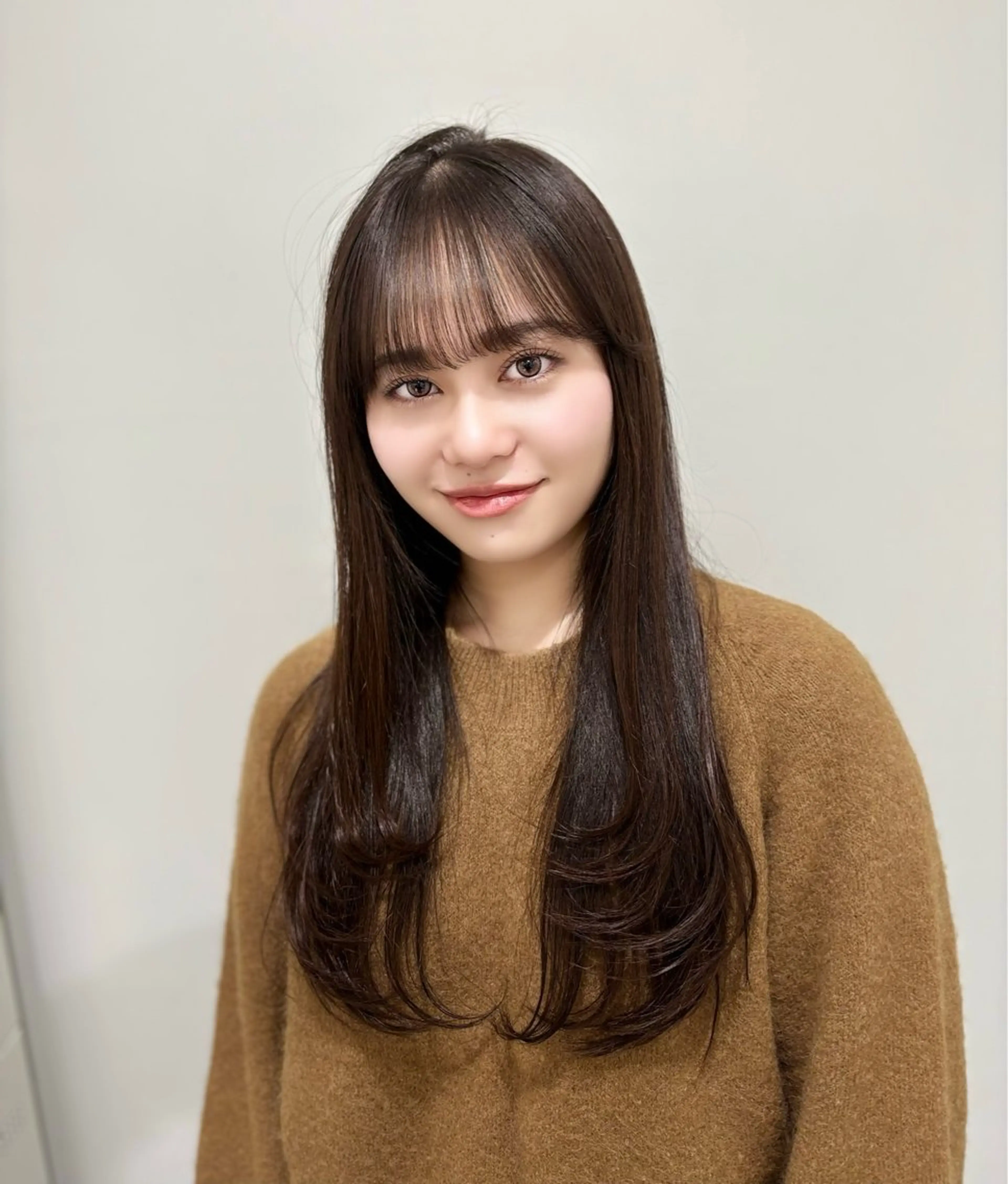 ロング カット 🤍レイヤーカット /顔まわりカット🤍のヘアスタイル