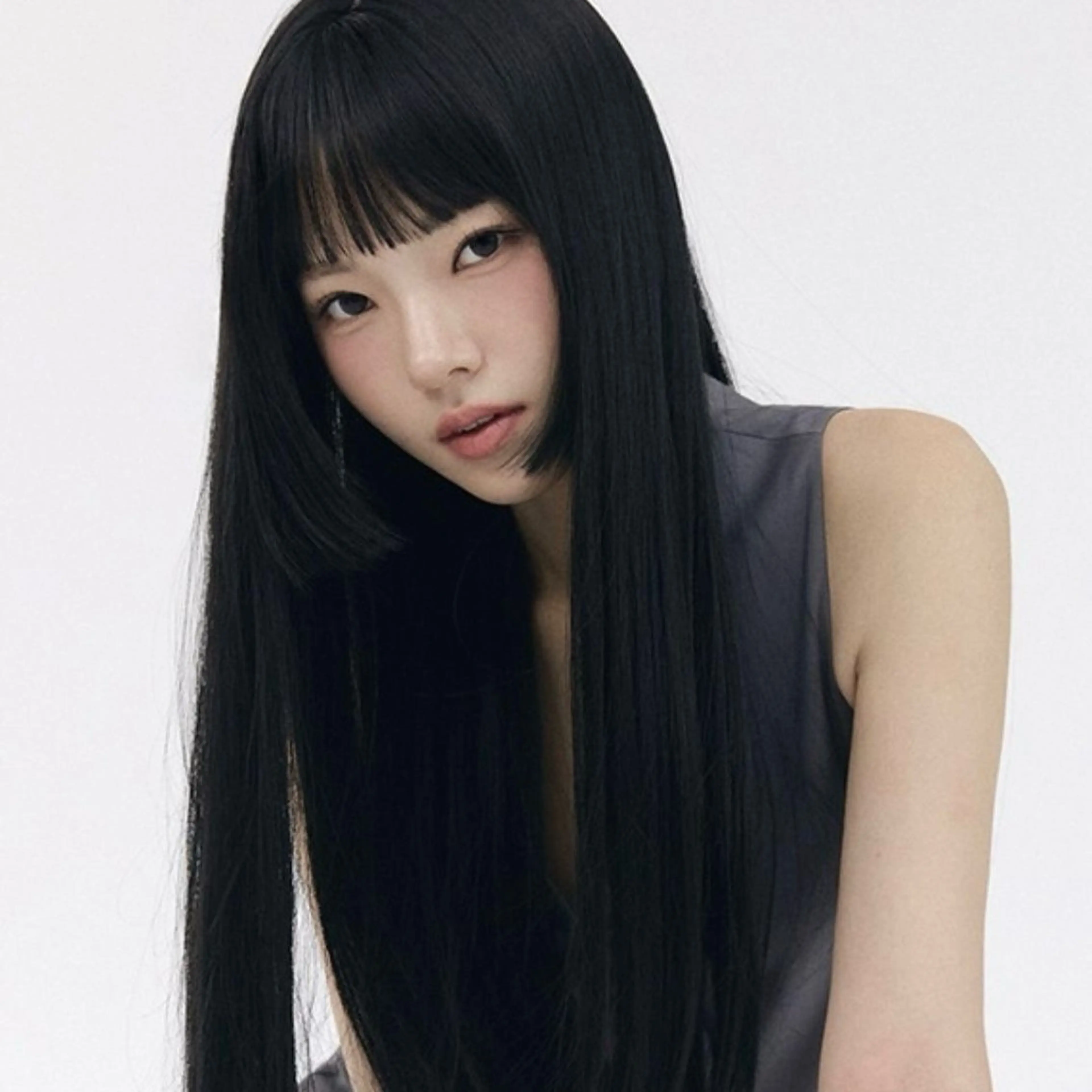 ロング カラー 透明感カラー 顔まわりレイヤー 顔周りカット ハッシュカット 姫カット カット ヘアカラー トリートメント nonoka オリーブ/グレージュのヘアスタイル