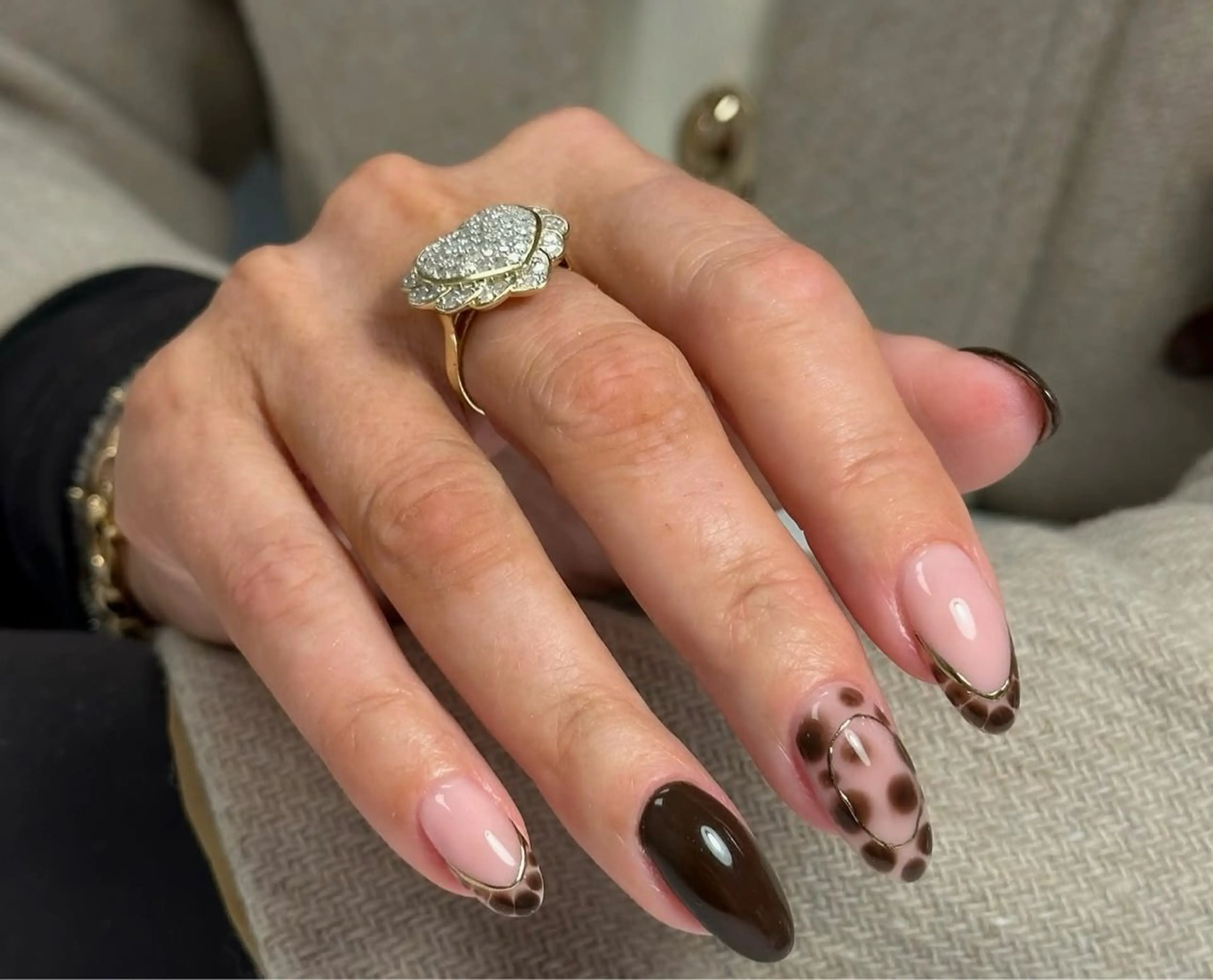 ネイル 韓国ネイル 持ち込み ニュアンスネイル ネイルチップ ハンドネイル TABI ANA.CHUOのネイルデザイン