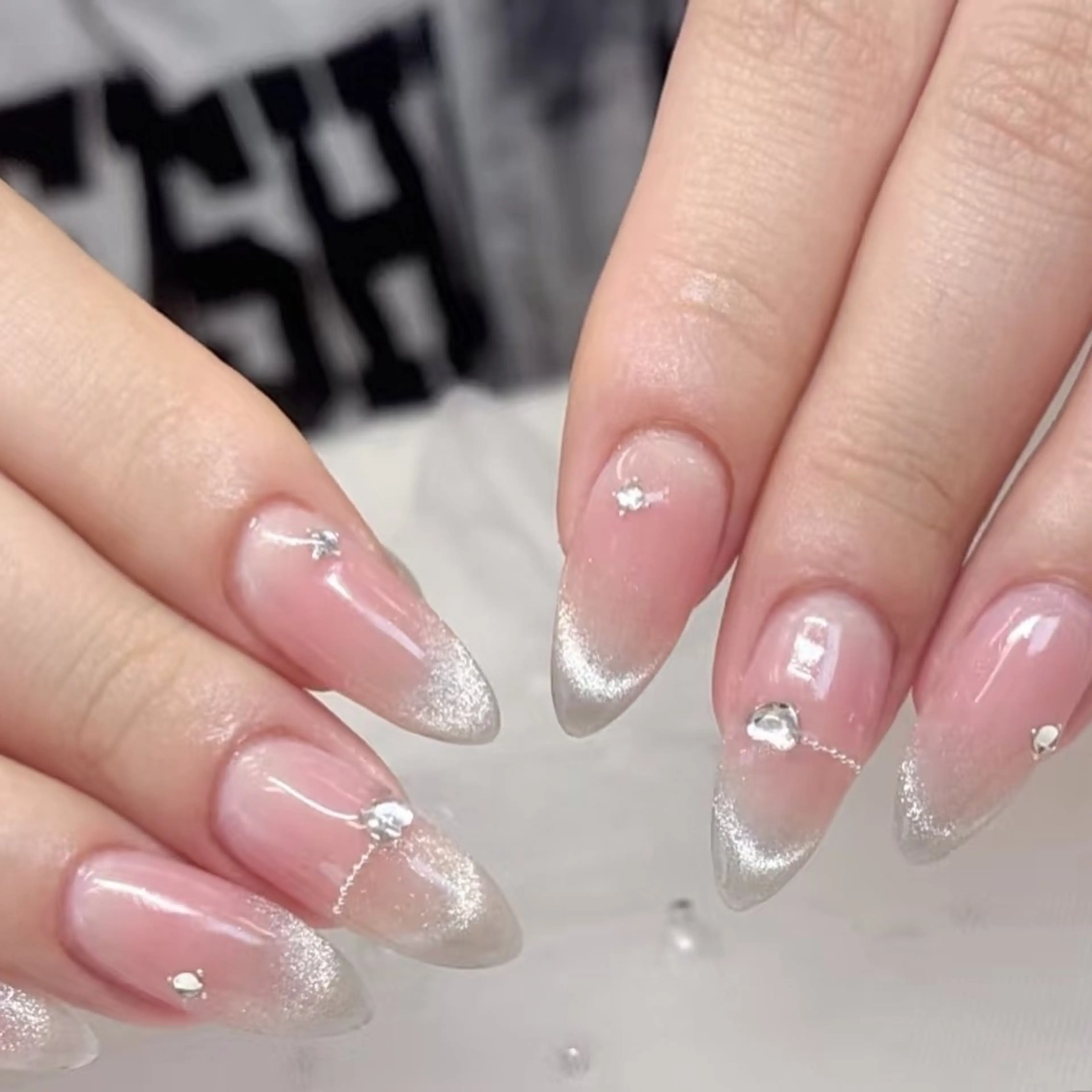 ネイル 鈴木 彩星のネイルデザイン