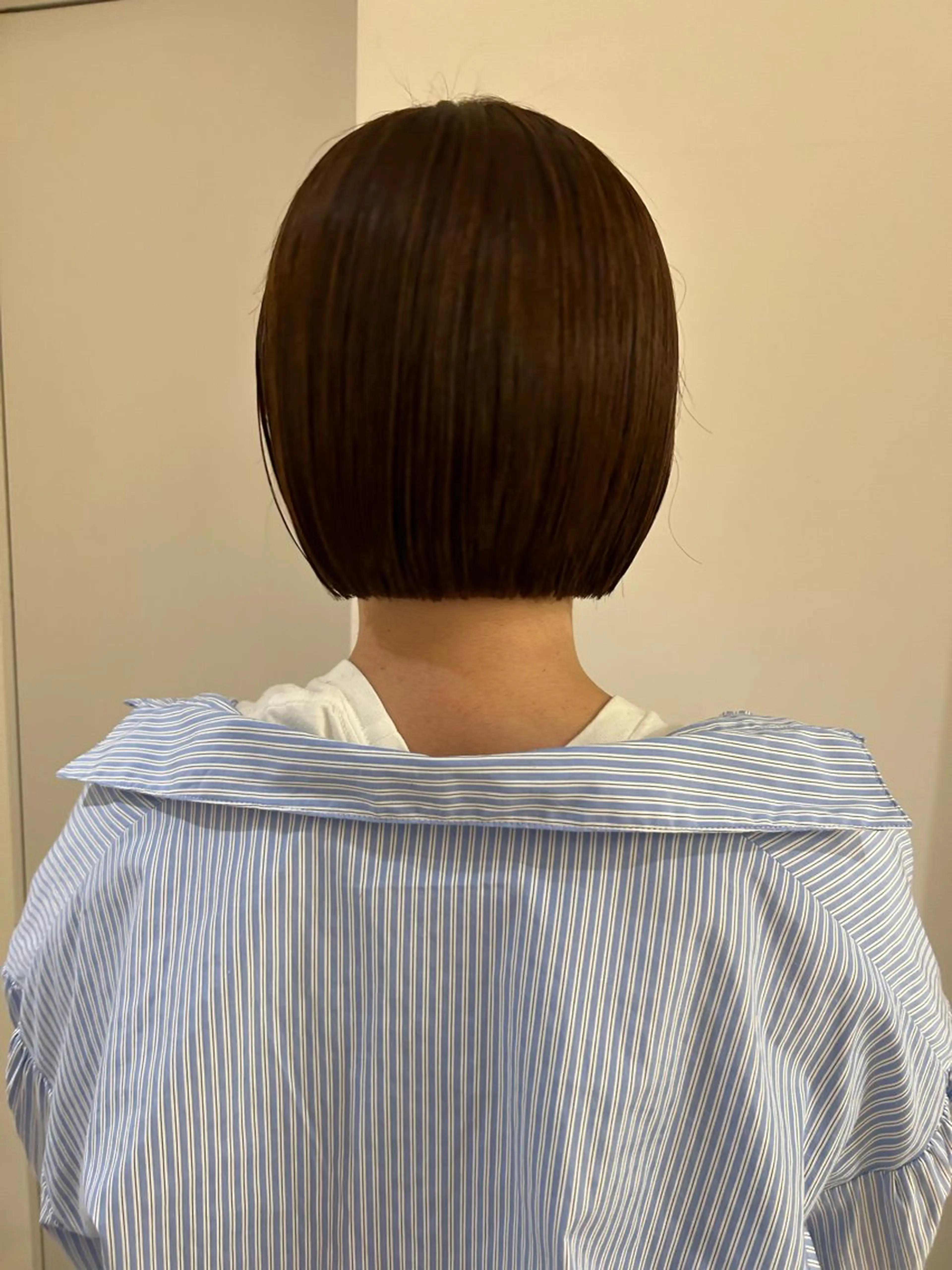 ショート カラー ボブ 、 、のヘアスタイル