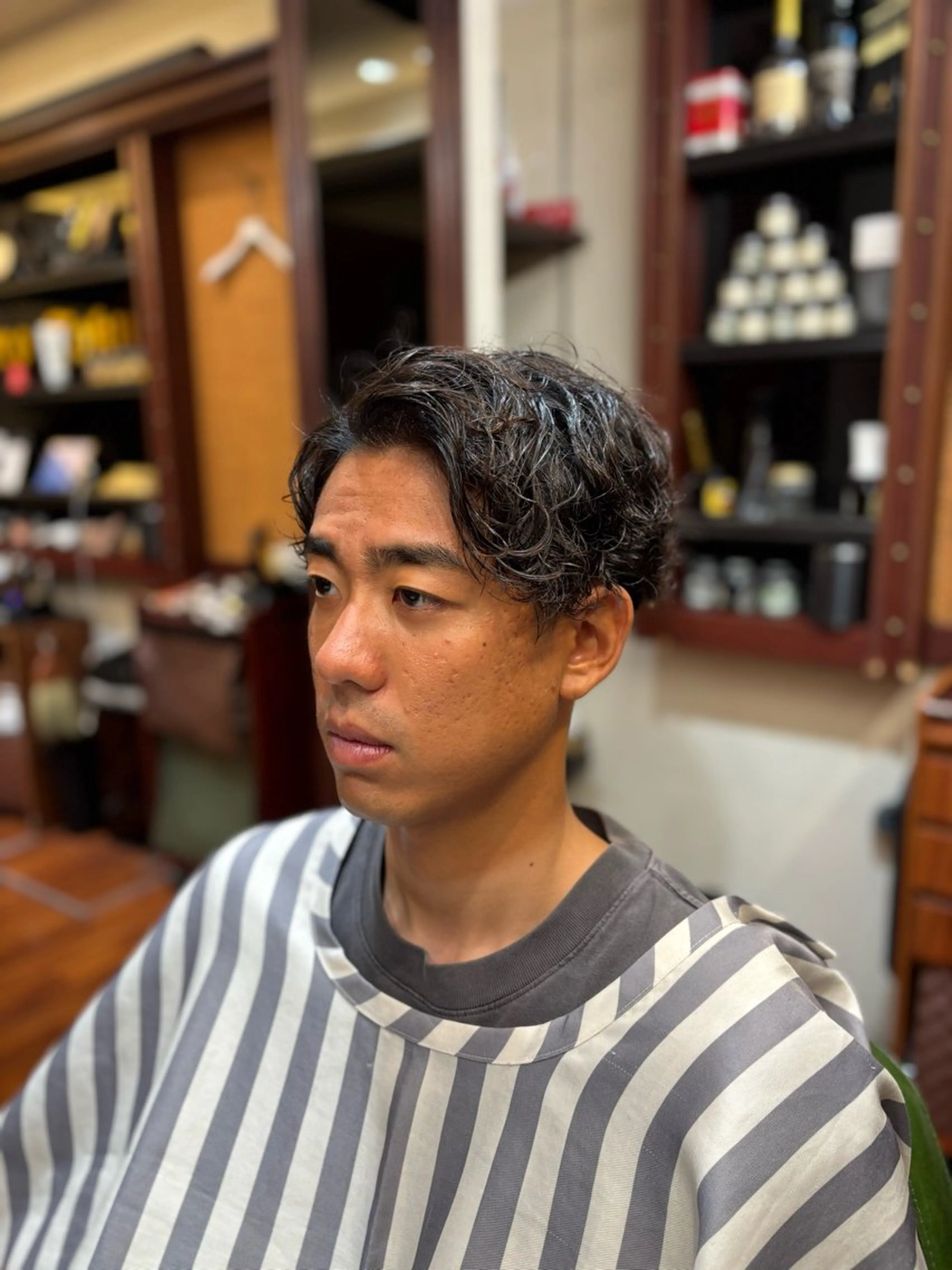 ミディアム パーマ BroTokyo Barbershop 銀座店所属・大河 たいがのヘアスタイル