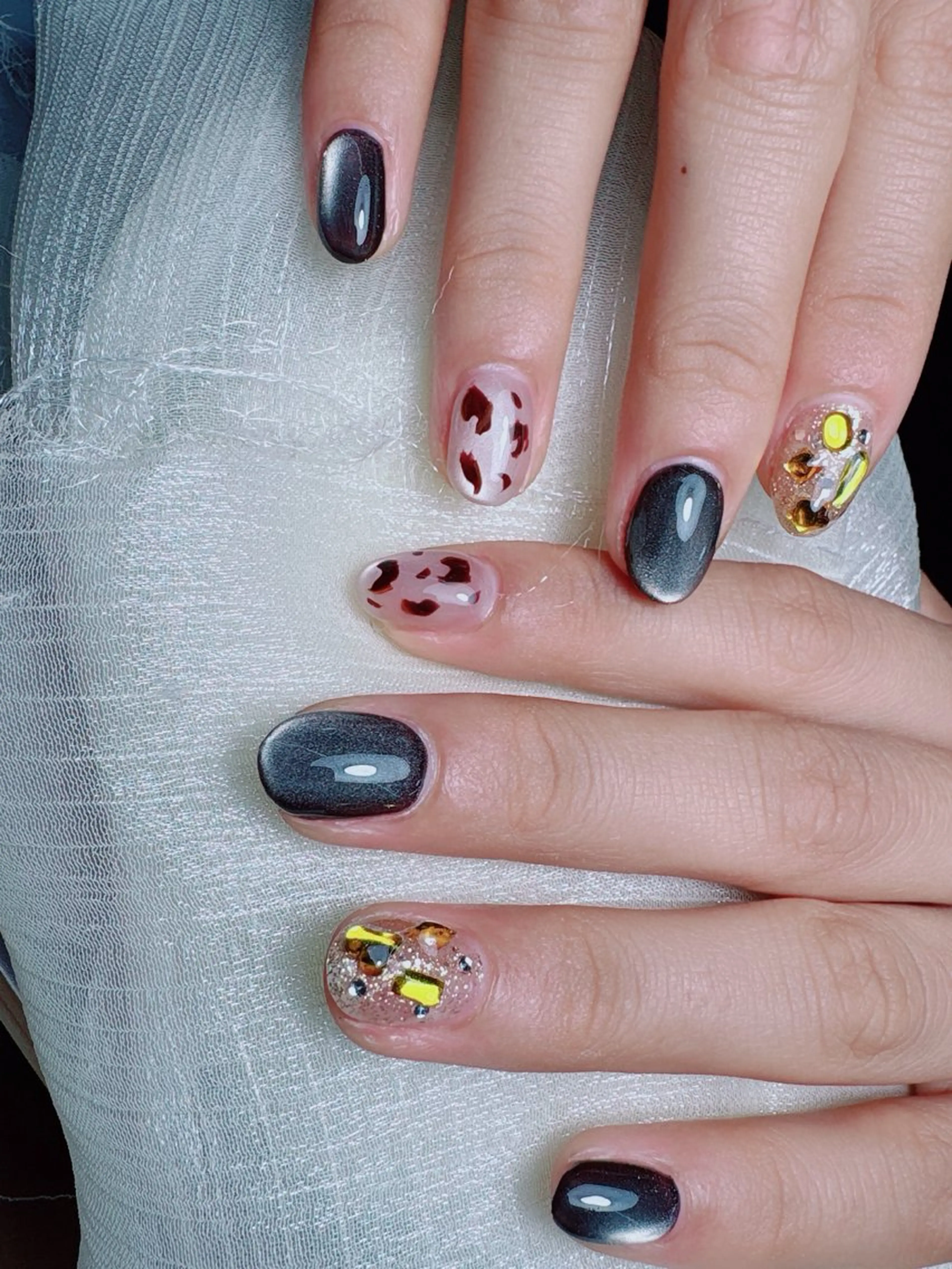 ネイル ハンドネイル Yuxi Beauty salon 【ユーシィー ビューティ サロン】所属・ユーシーネイルサロン 池田公園店のネイルデザイン