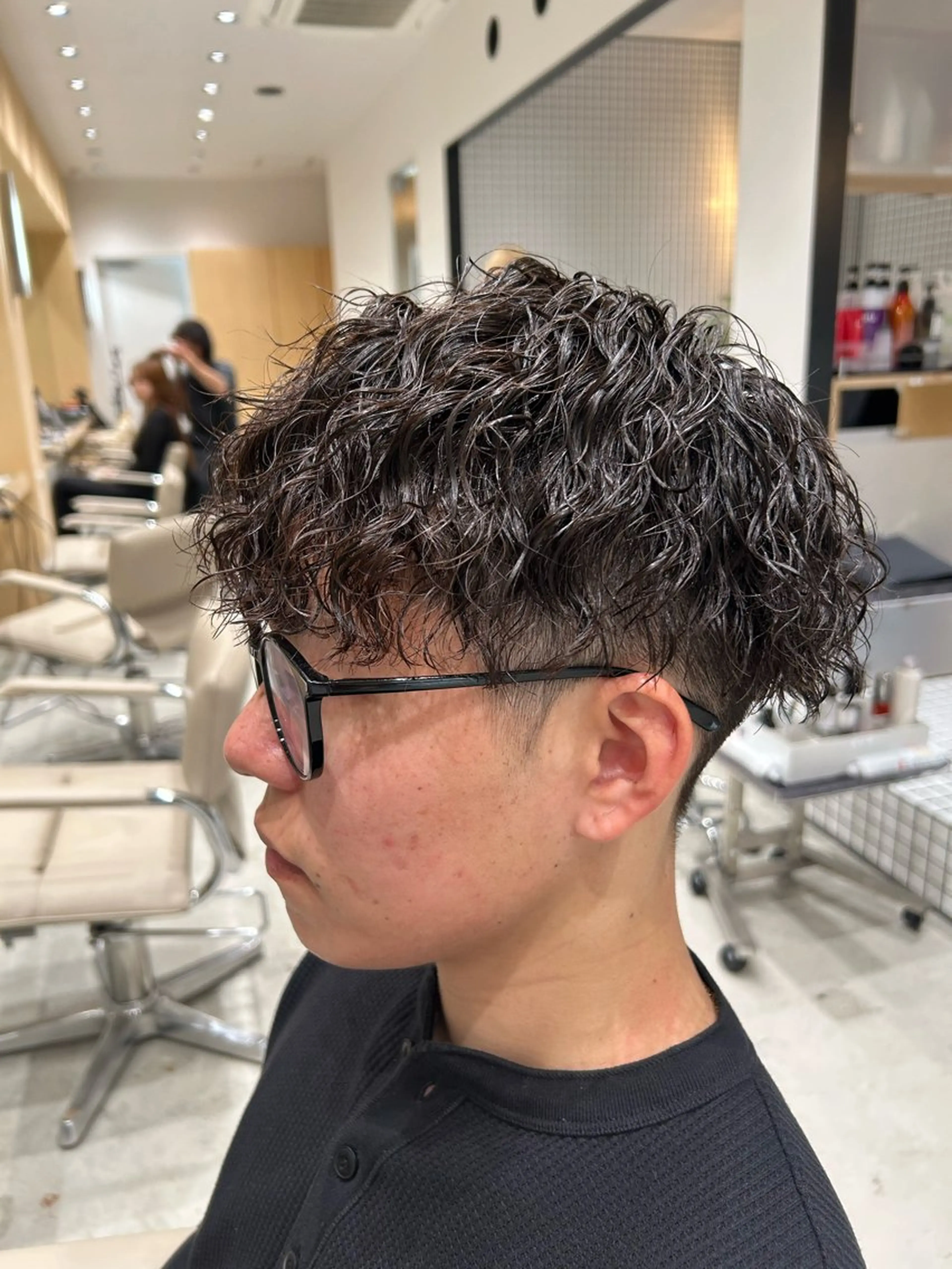 パーマ メンズ フェードカット メンズパーマ カット パーマ 🐲ツイスパ🐲 フェード/龍のヘアスタイル