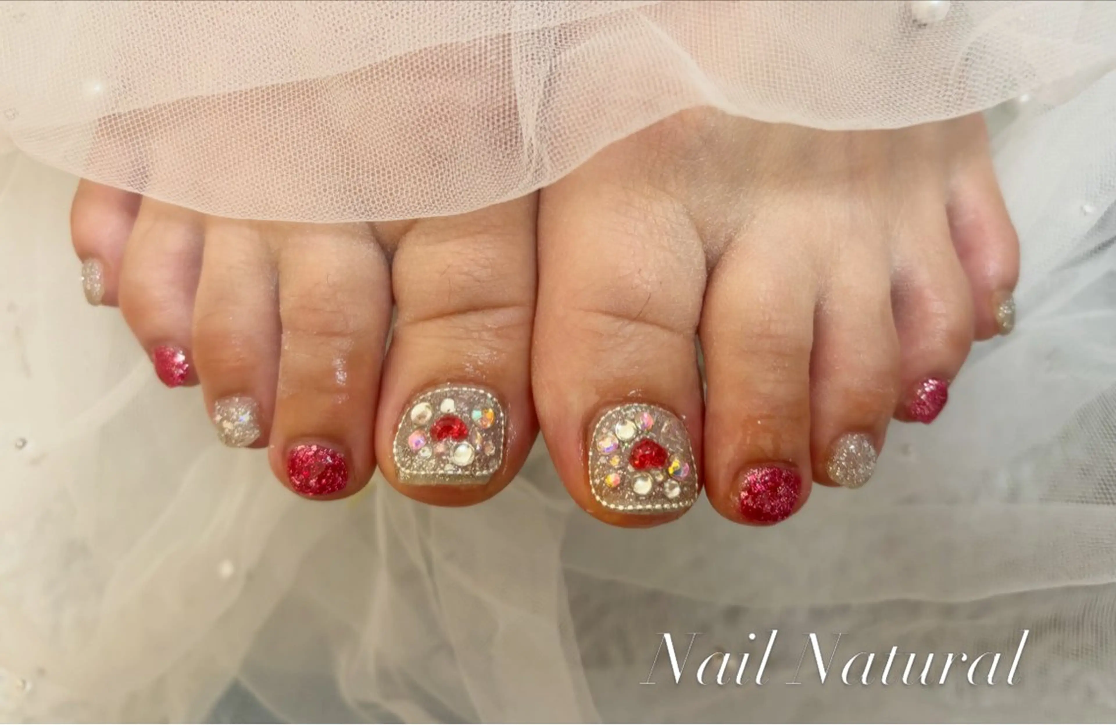 ネイル マグネットネイル 持ち込み 春ネイル フットネイル Nail salon Natulalのネイルデザイン