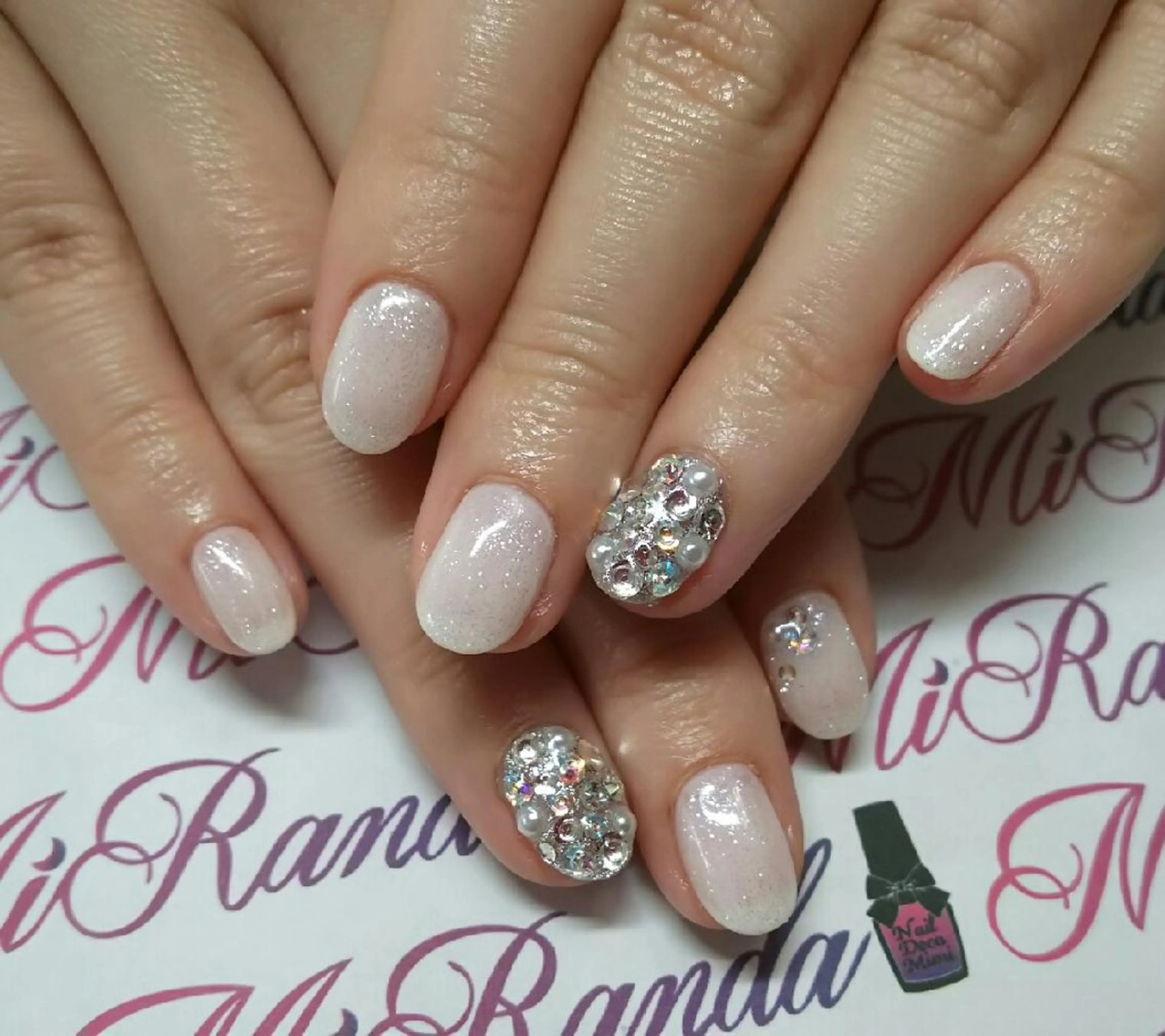 ネイル MiRanda Nail所属・MiRanda 保坂 舞のネイルデザイン