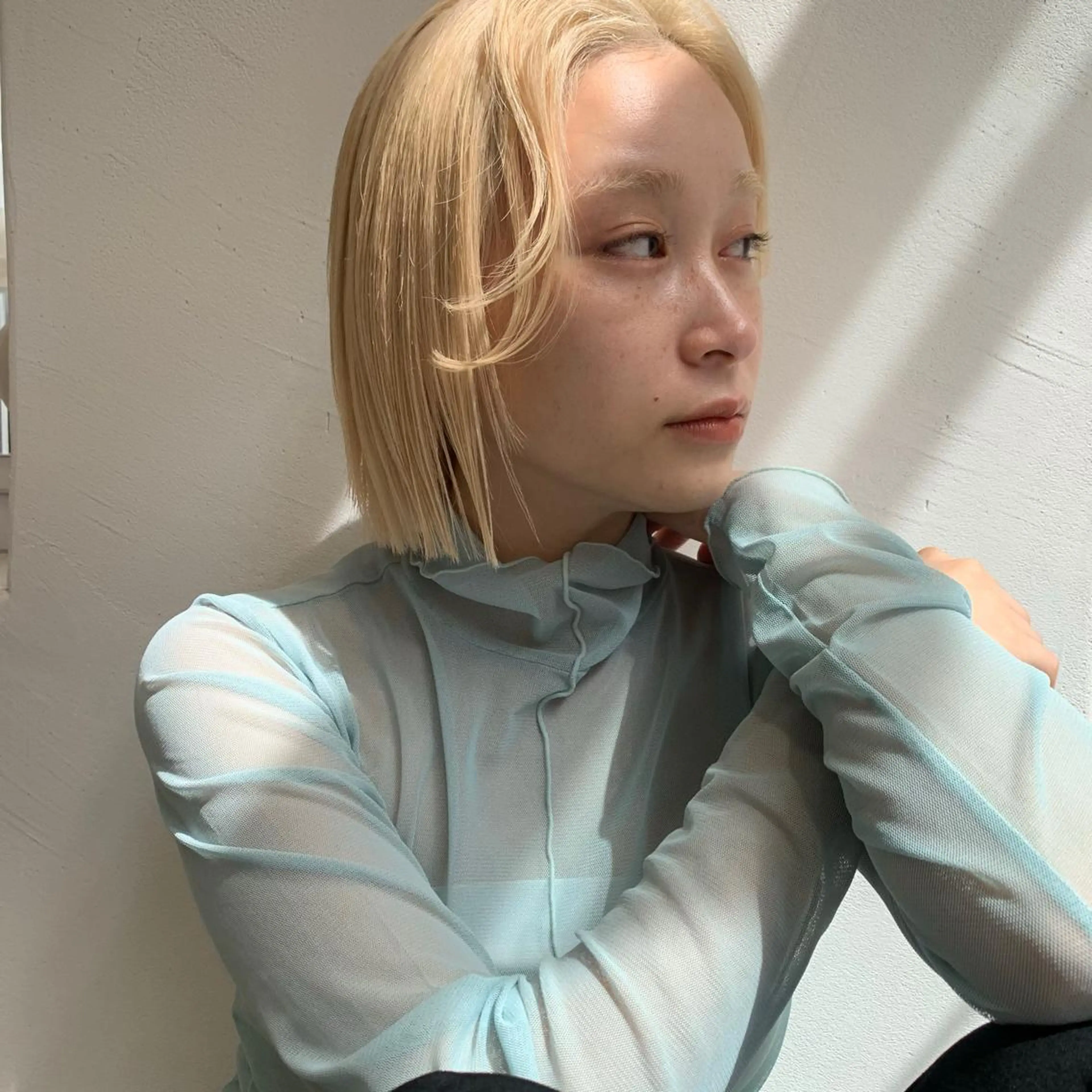 ミディアム カット ヘアカラー トリートメント 顔周りレイヤー 🎀マリノのヘアスタイル