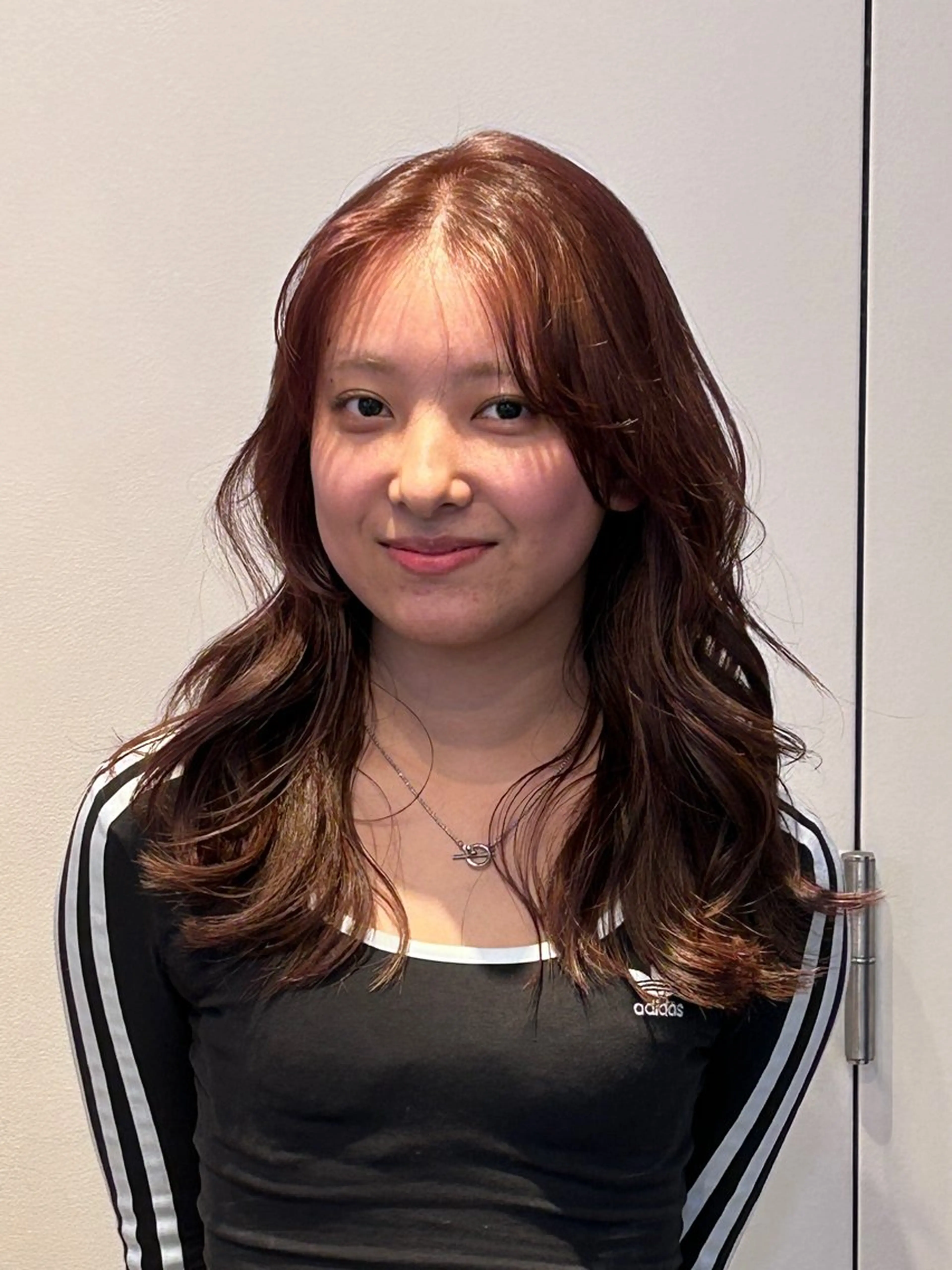 セミロング カラー カット ヘアカラー トリートメント ナチュラル大人っぽい スタイル　MAORIのヘアスタイル