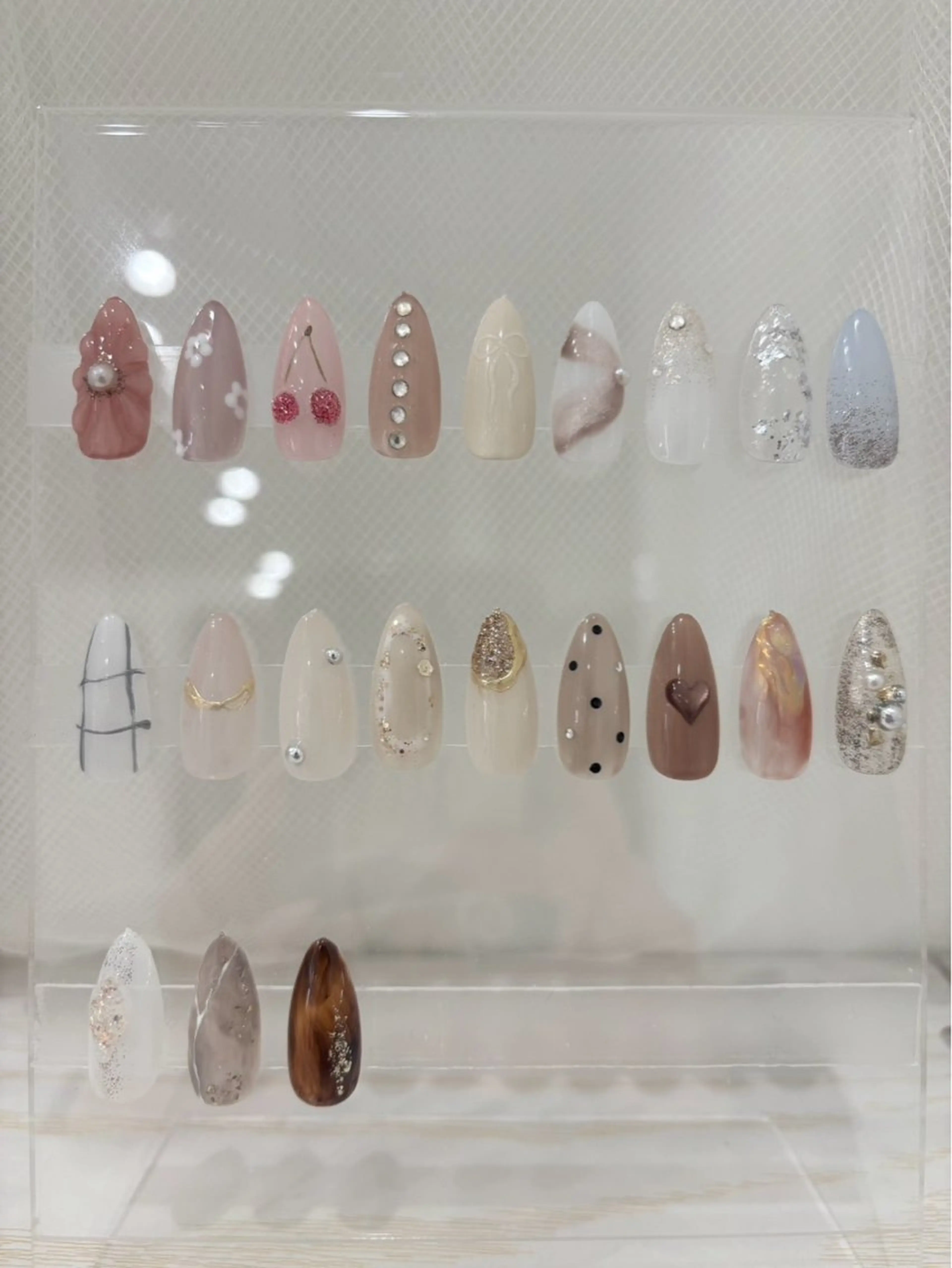 ネイル ハンドネイル Private beauty salon &所属・本城 にいなのネイルデザイン