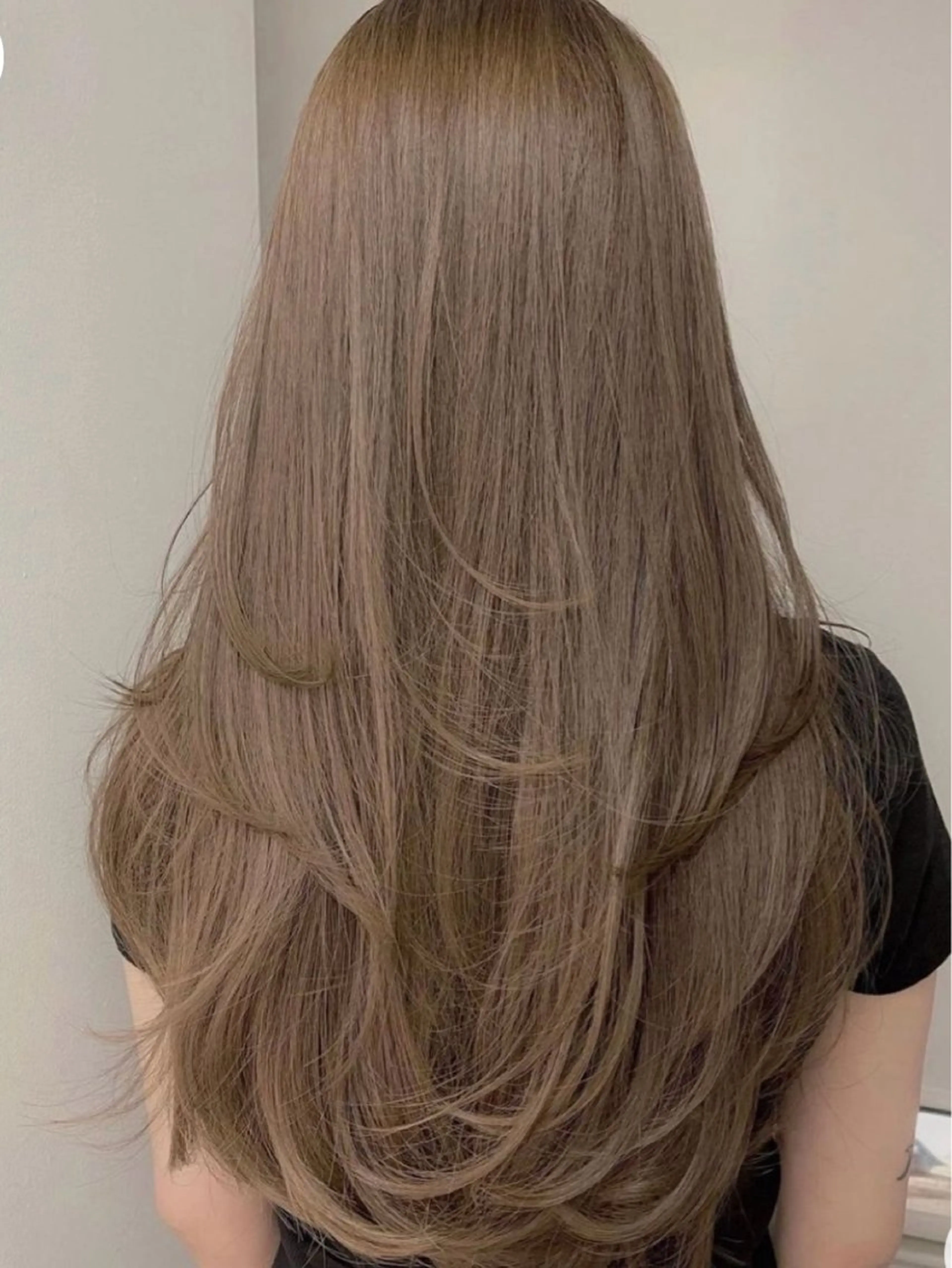 ロング 古沢 新のヘアスタイル