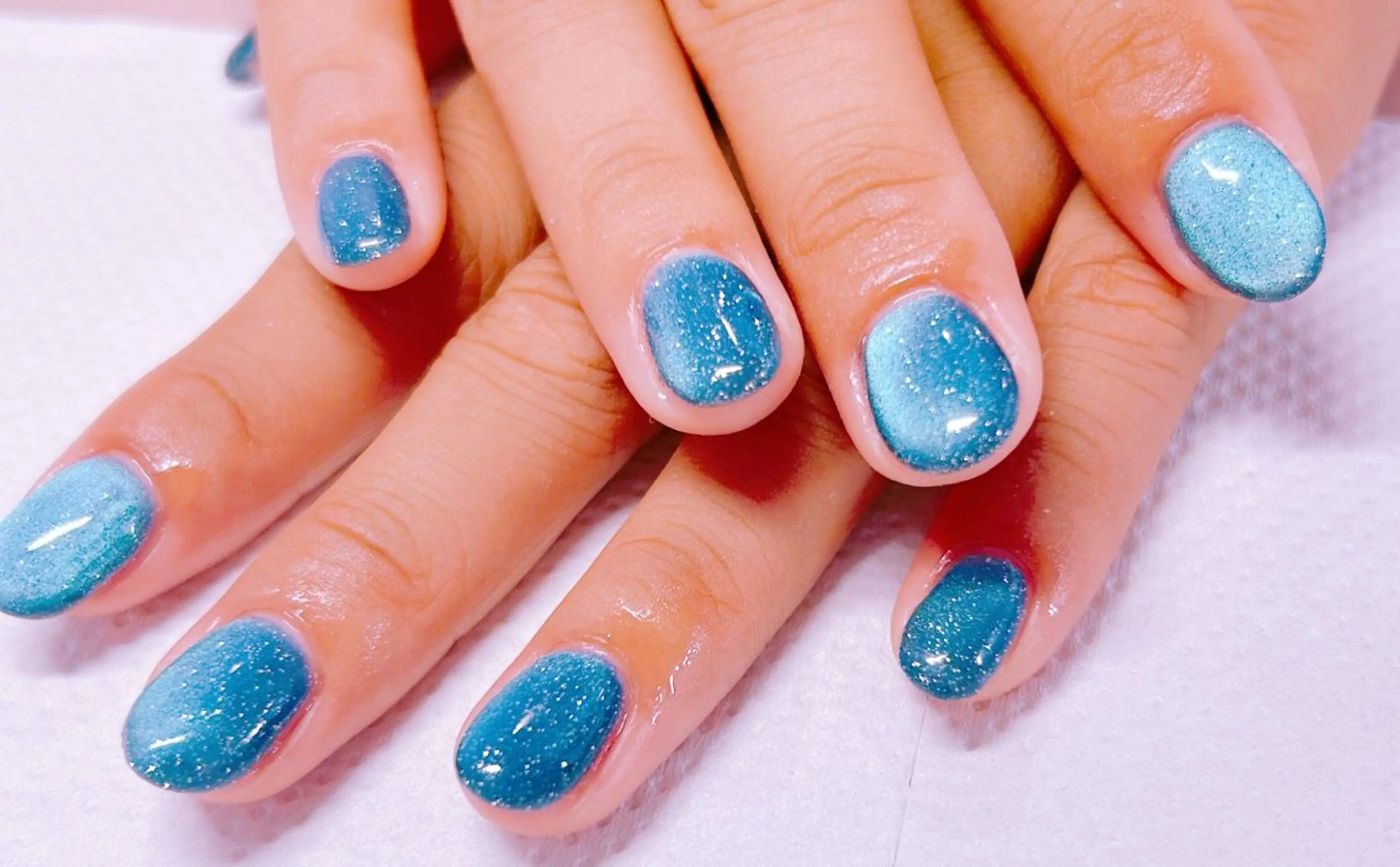 ネイル マグネットネイル Rairia nail所属・Rairianail 室橋舞のネイルデザイン