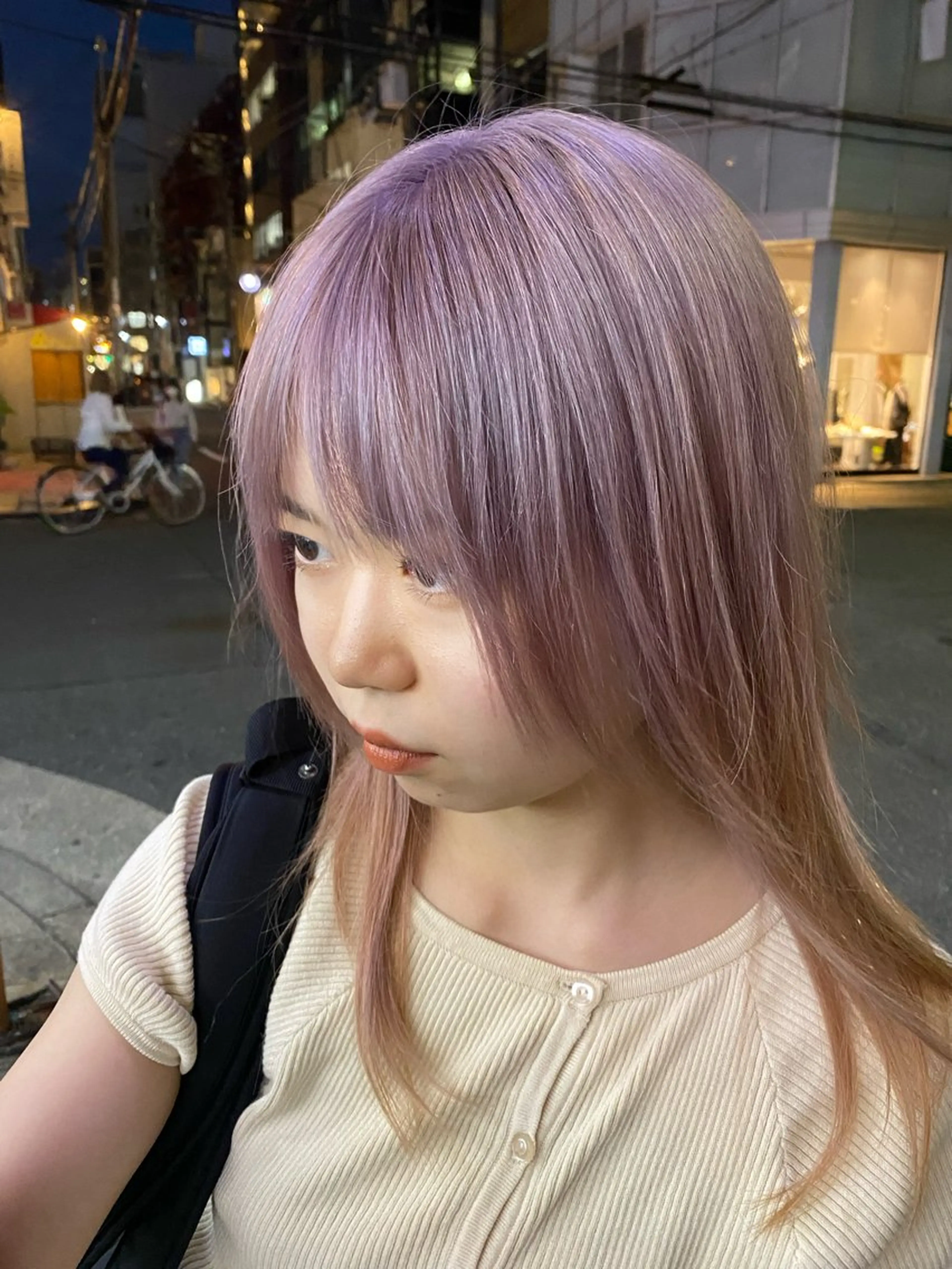 カラー ヒガシ サヨのヘアスタイル
