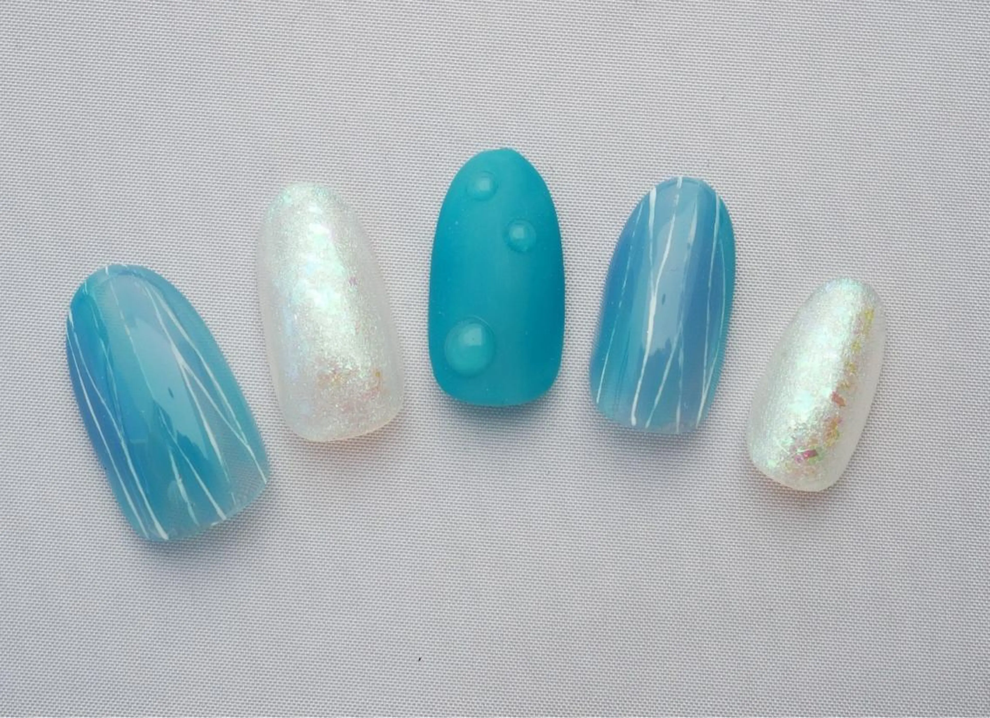 ネイル トップネイリスト Ribbon立川店のネイルデザイン