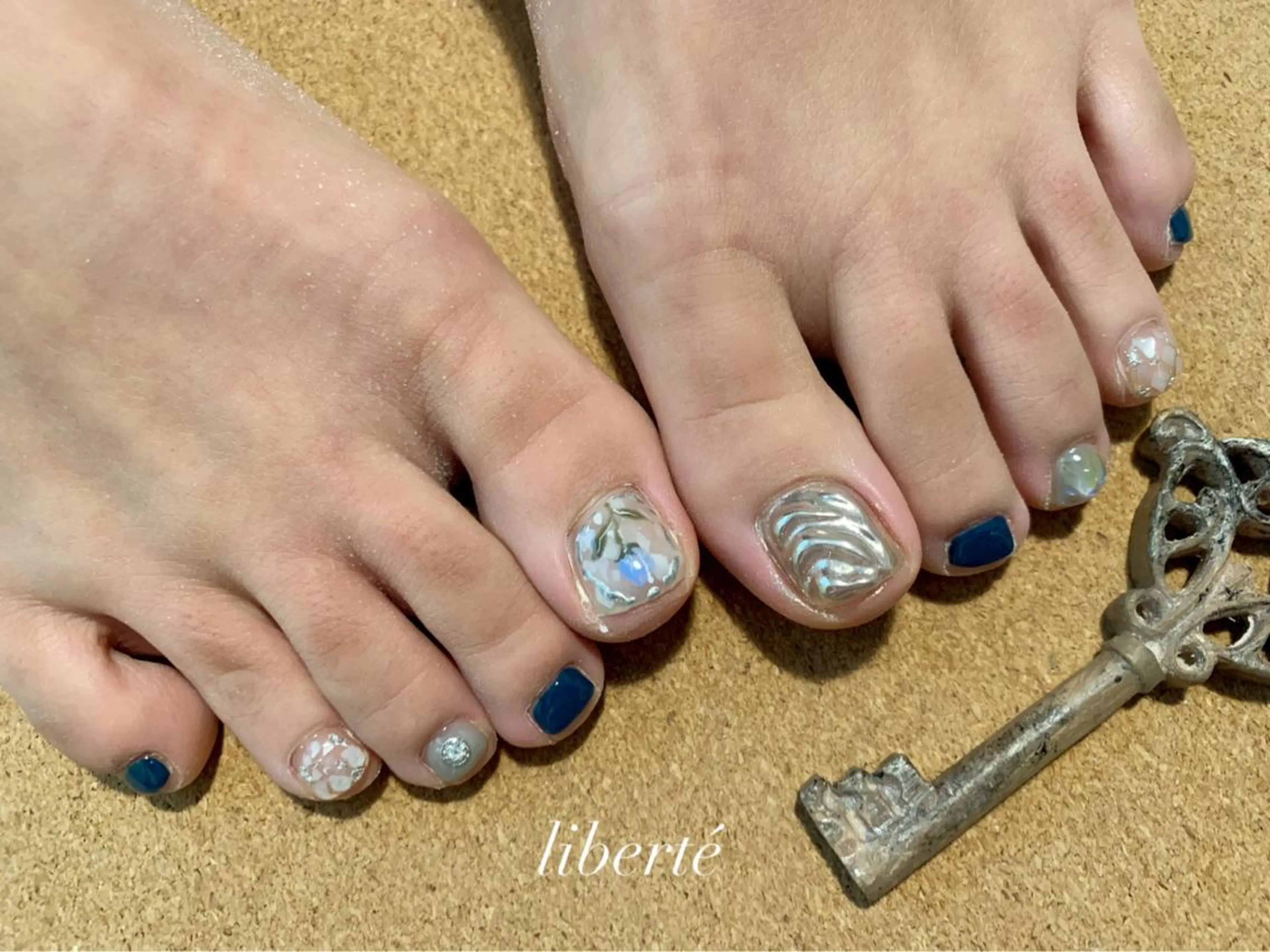 ネイル liberté (リベルテ)のネイルデザイン