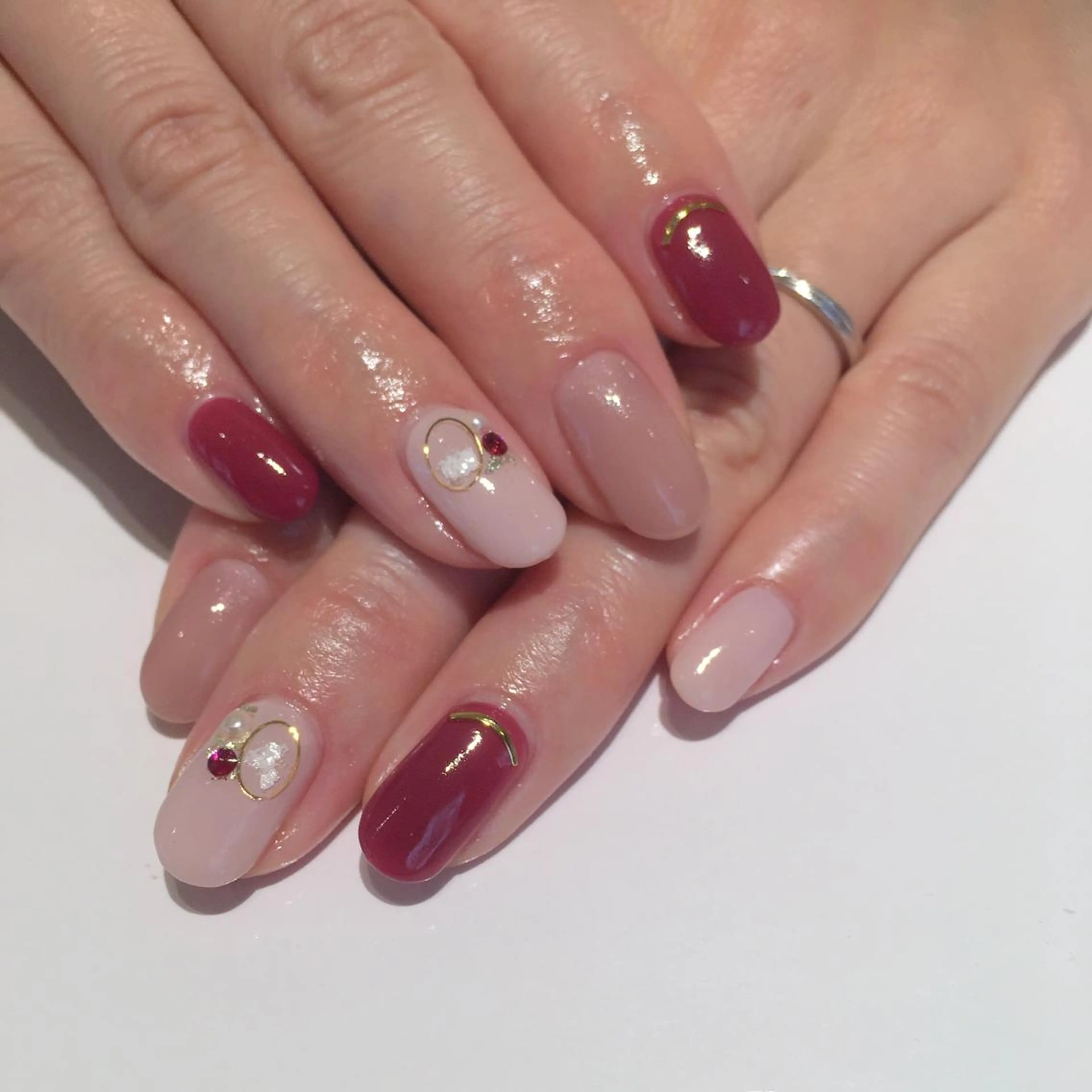 ネイル imymemine所属・渡邊 束紗のネイルデザイン