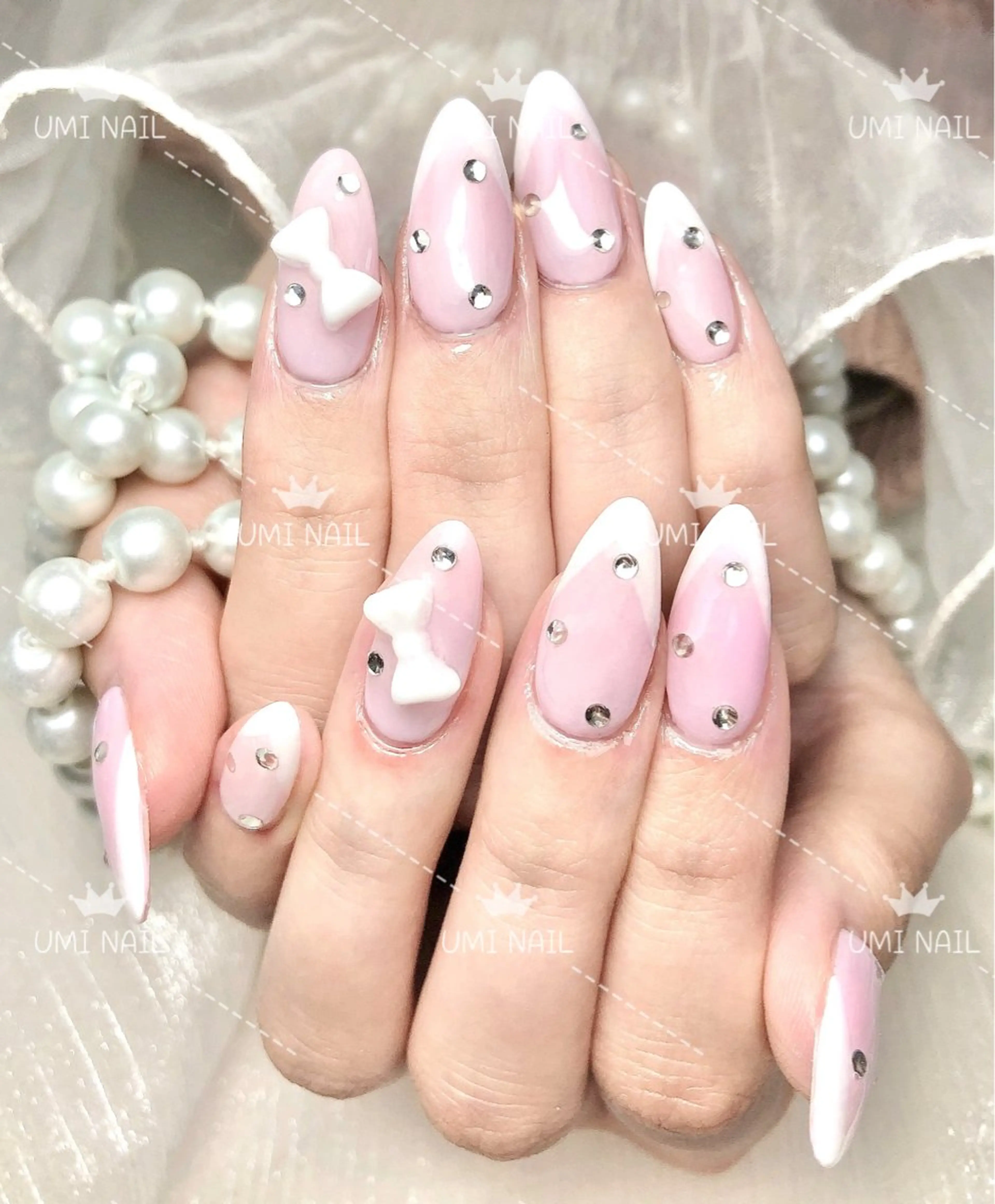 ネイル アートネイル フレンチネイル ジェルネイル グラデーション 持ち込み ハンドネイル ハンドケア LUXE NAIL SALONのネイルデザイン