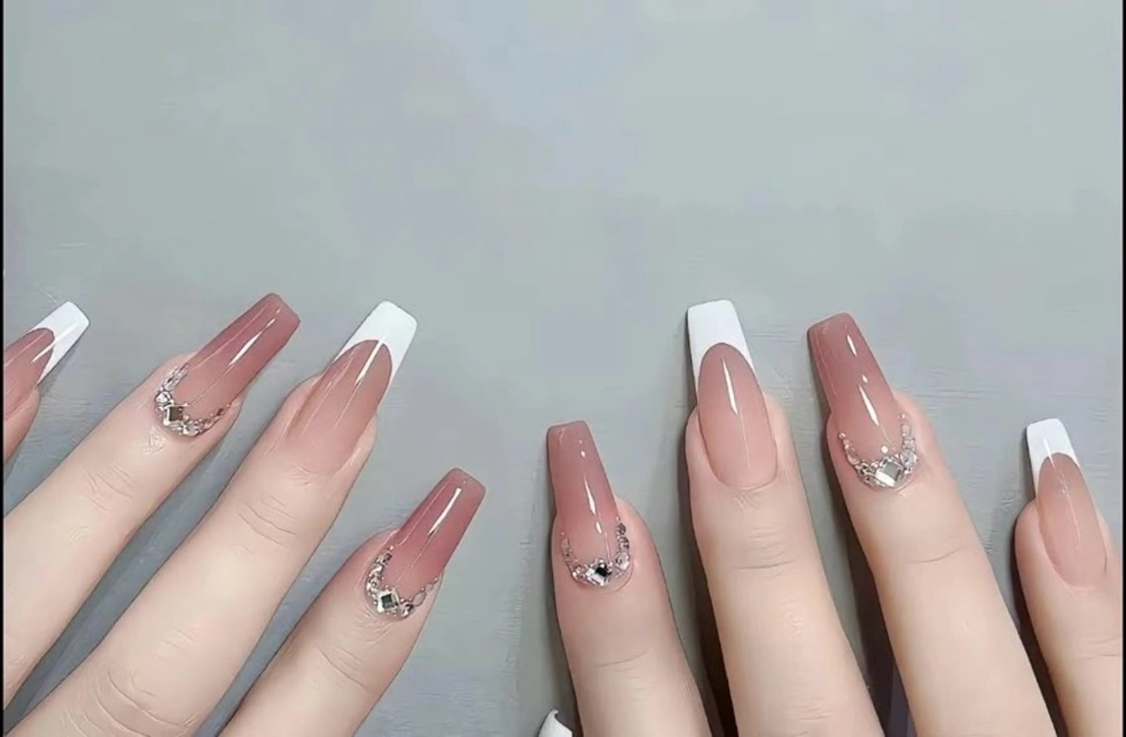 ネイル MiO Nailのネイルデザイン