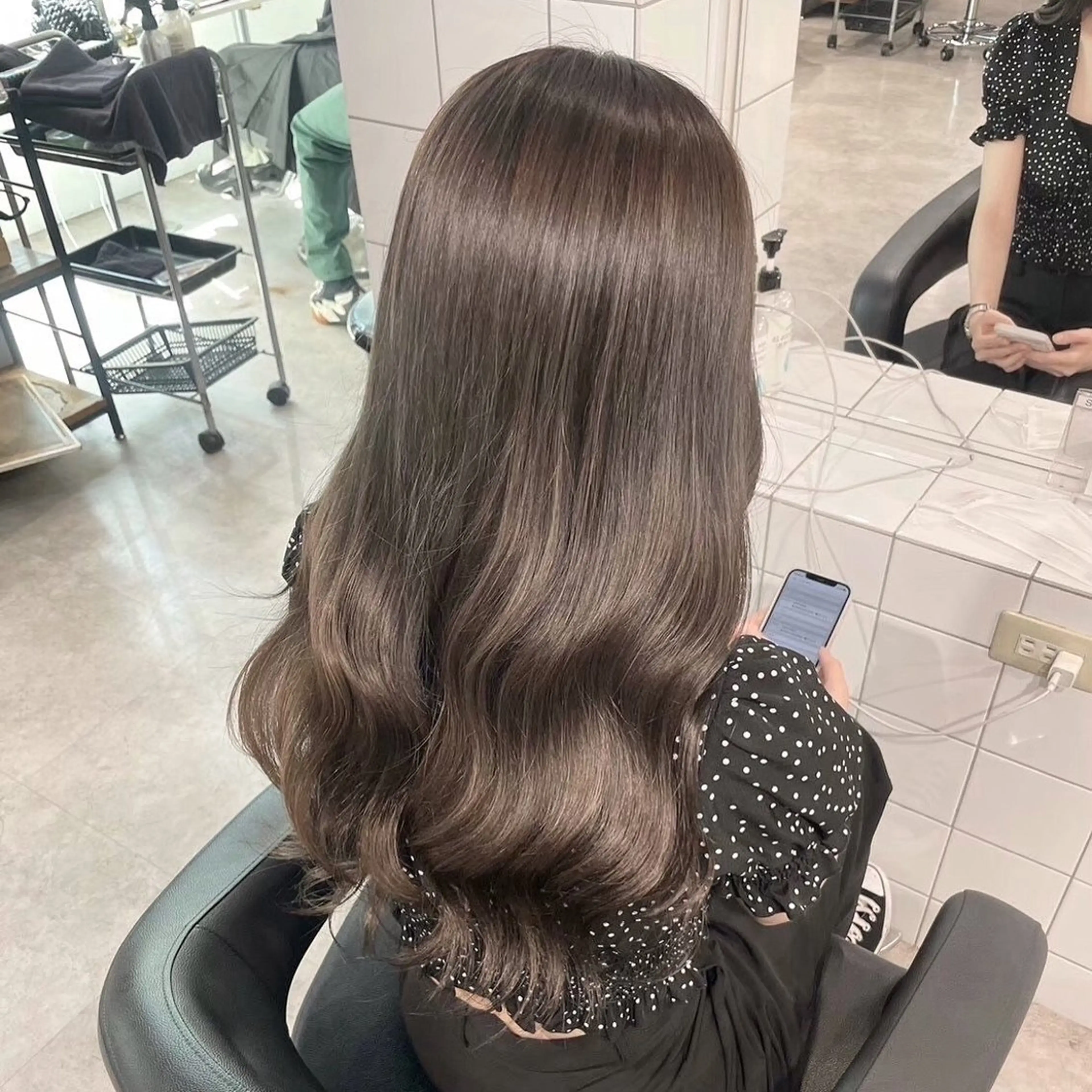 ロング カラー ヘアカラー 韓国風暗髪ヘア🤍 🫧MIREIのヘアスタイル