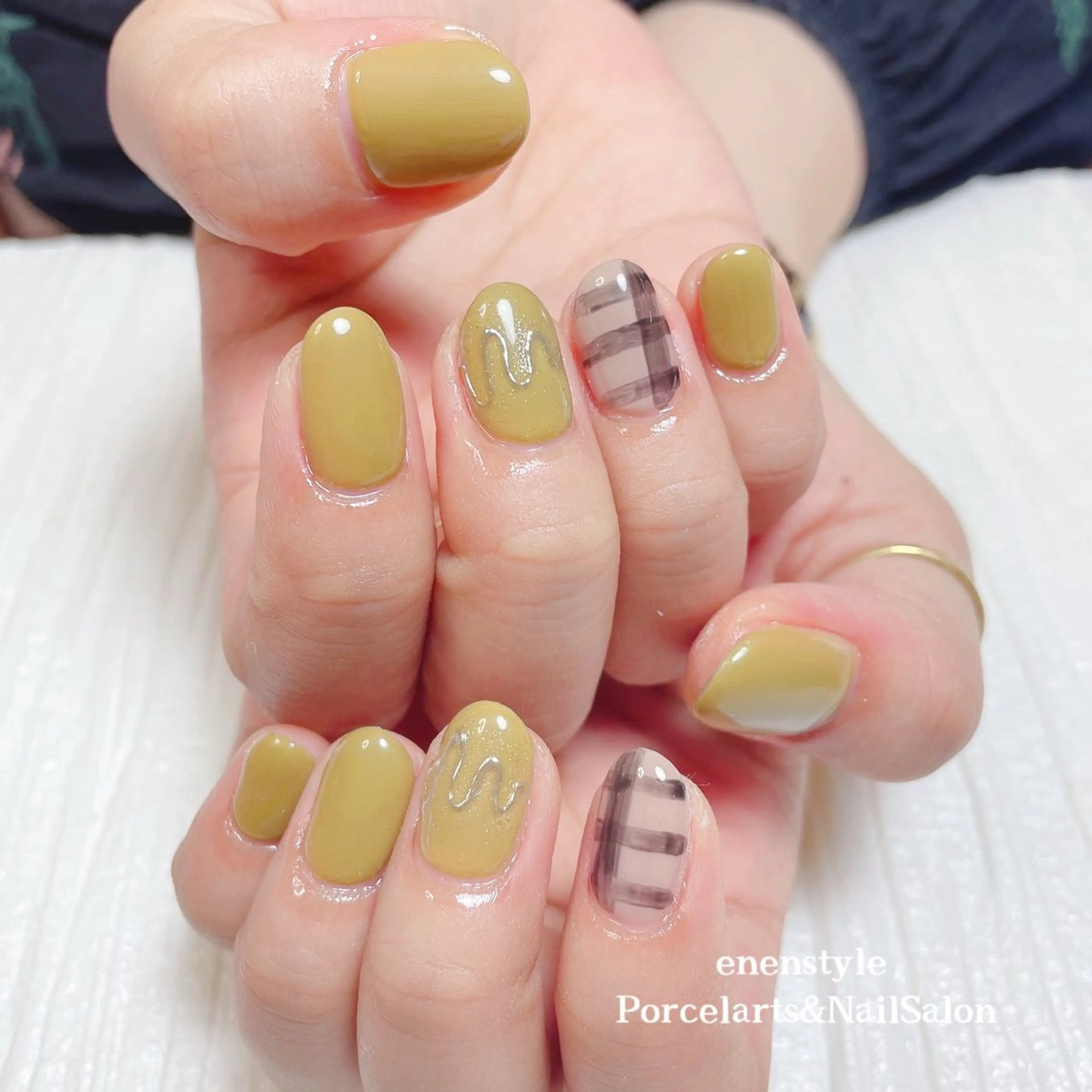 ネイル ハンドネイル 👑enen style👑のネイルデザイン