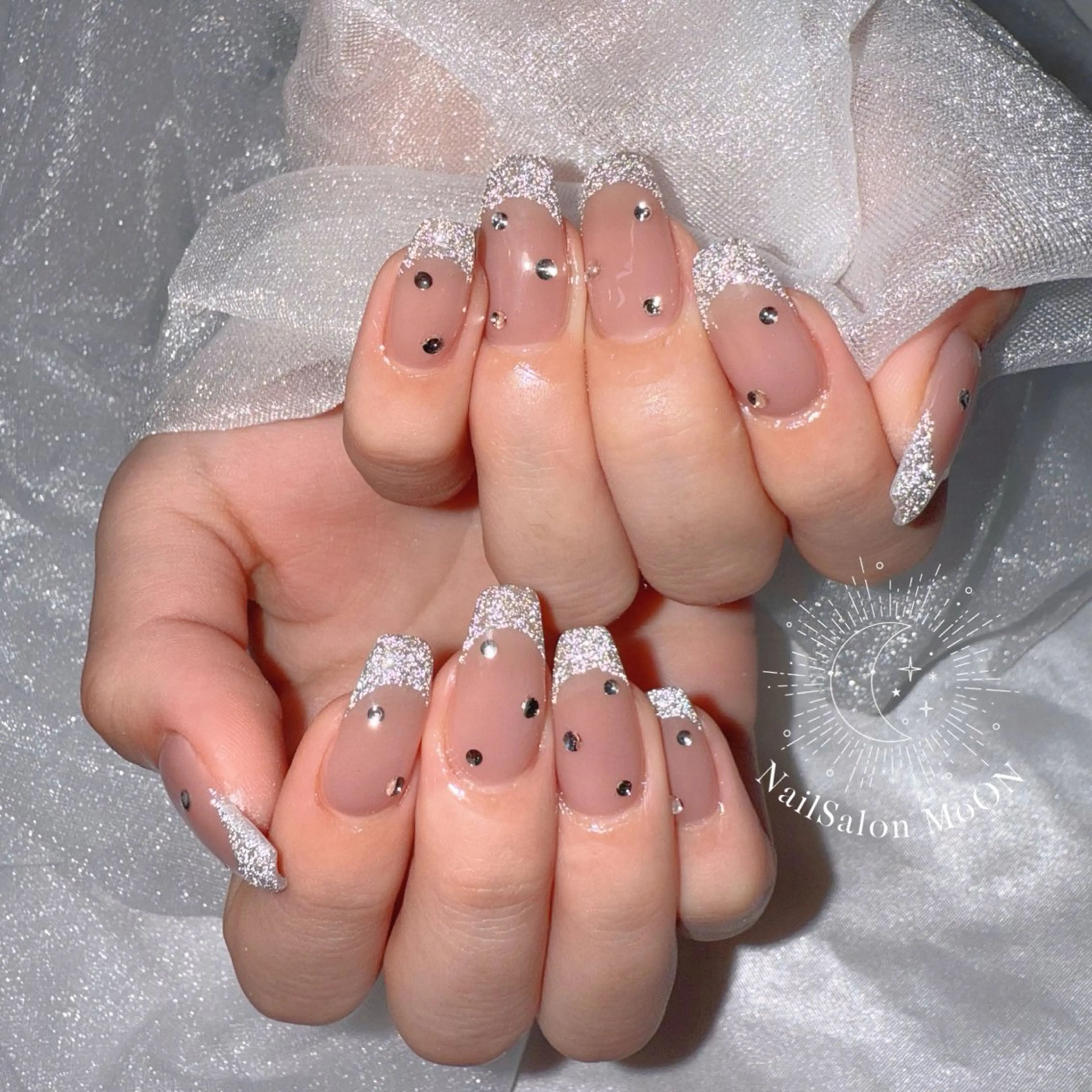 ネイル ハンドネイル ハンドケア MoON...❤︎ MeGuのネイルデザイン