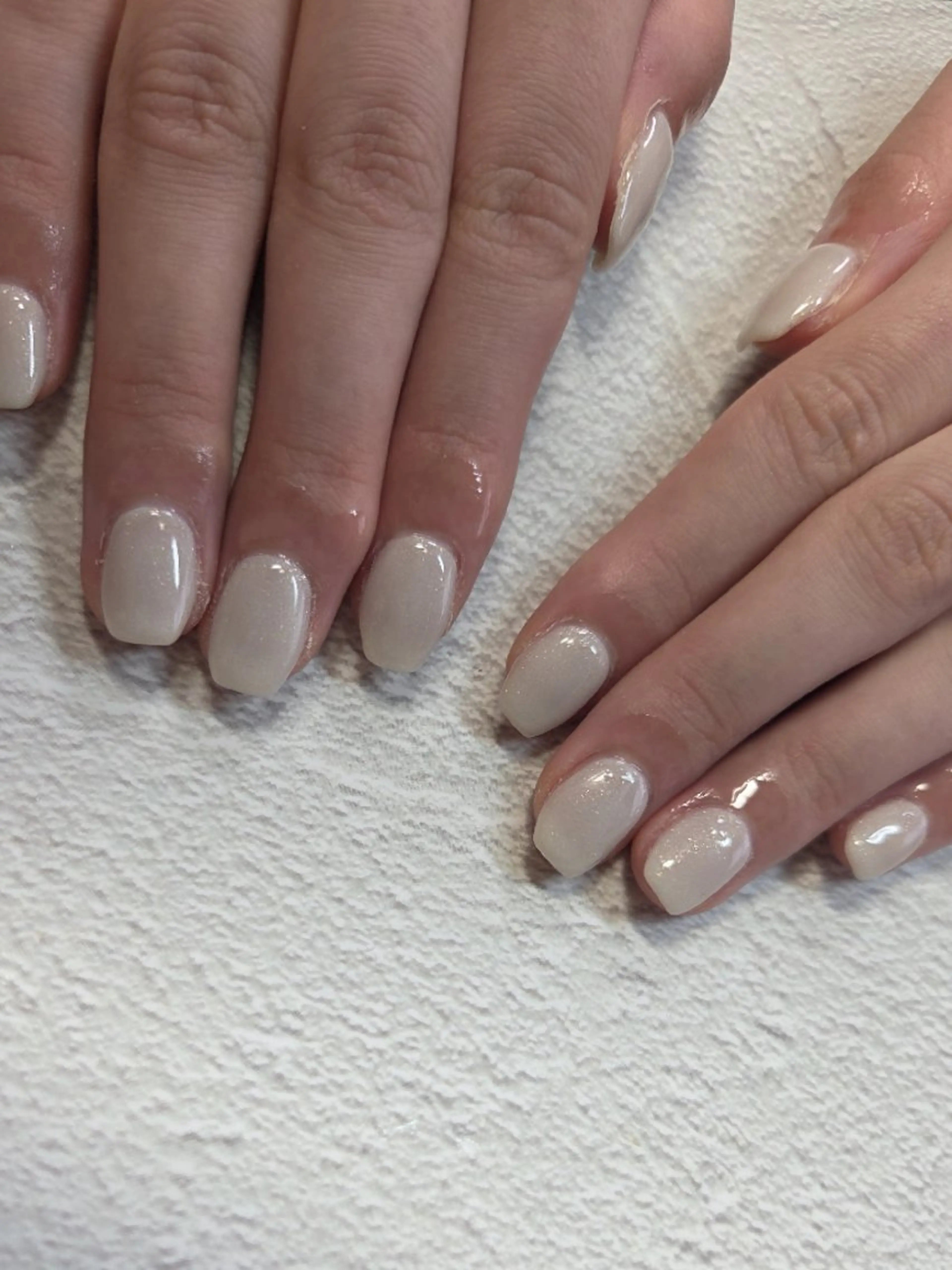 ネイル 長さ出し ジェルネイル キラキラネイル ラメ(グリッター) ラメグラデーション ハンドネイル flure de neige yukiのネイルデザイン