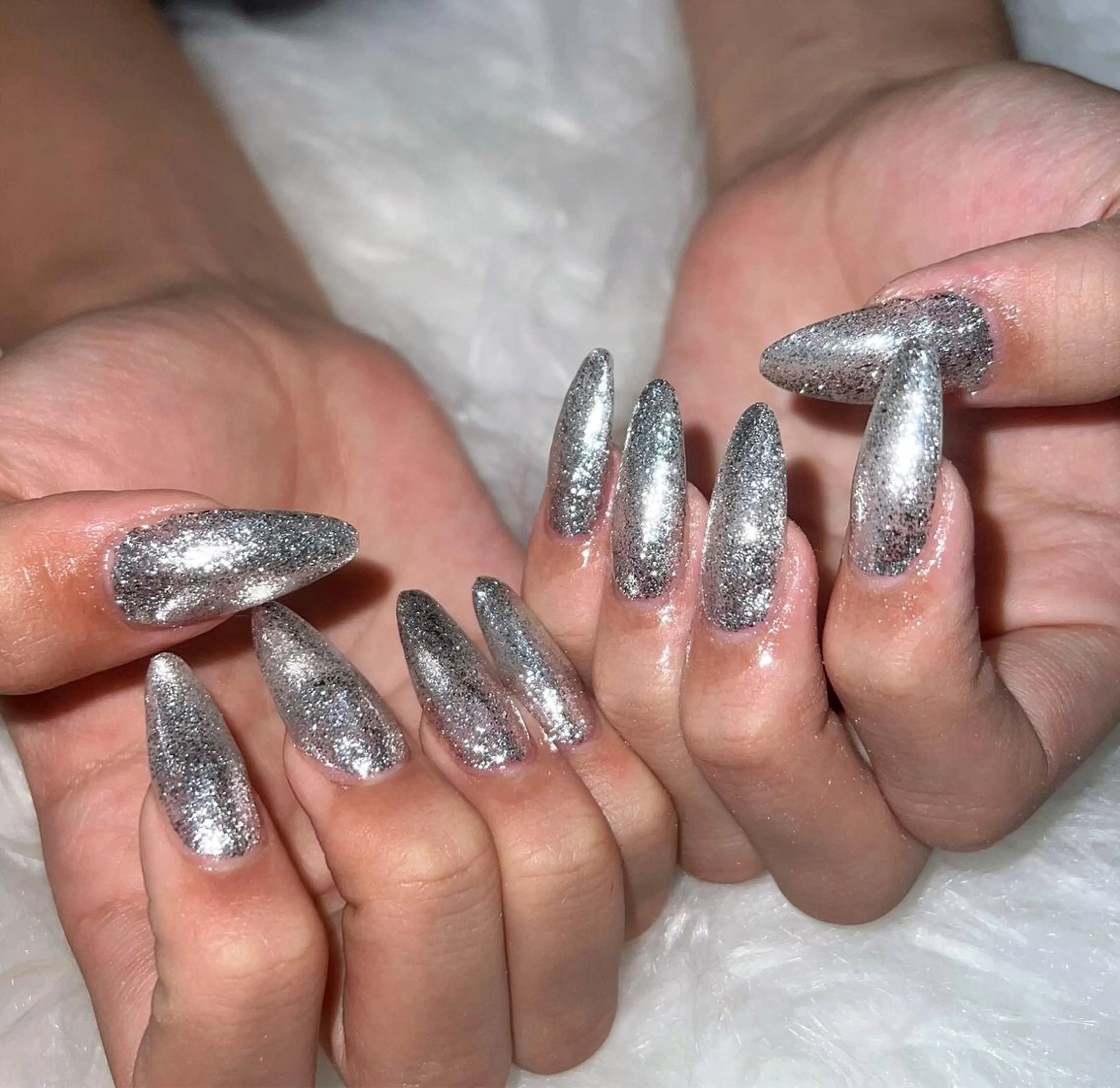 ロング ハンドネイル mao .のネイルデザイン