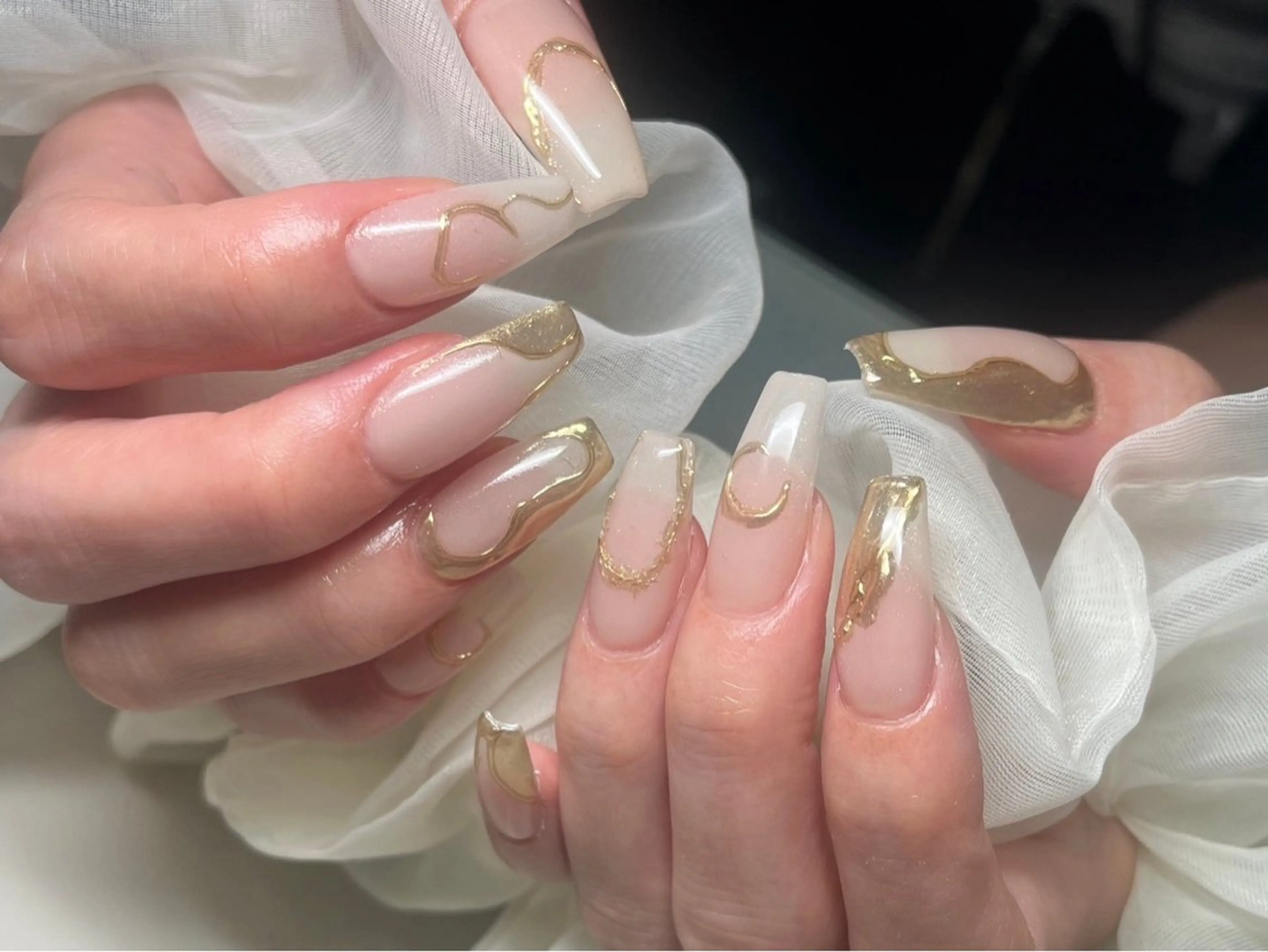 ネイル 長さ出し フレンチネイル ジェルネイル グラデーション 韓国ネイル ハンドネイル Nail&eye Belire 新宿のネイルデザイン