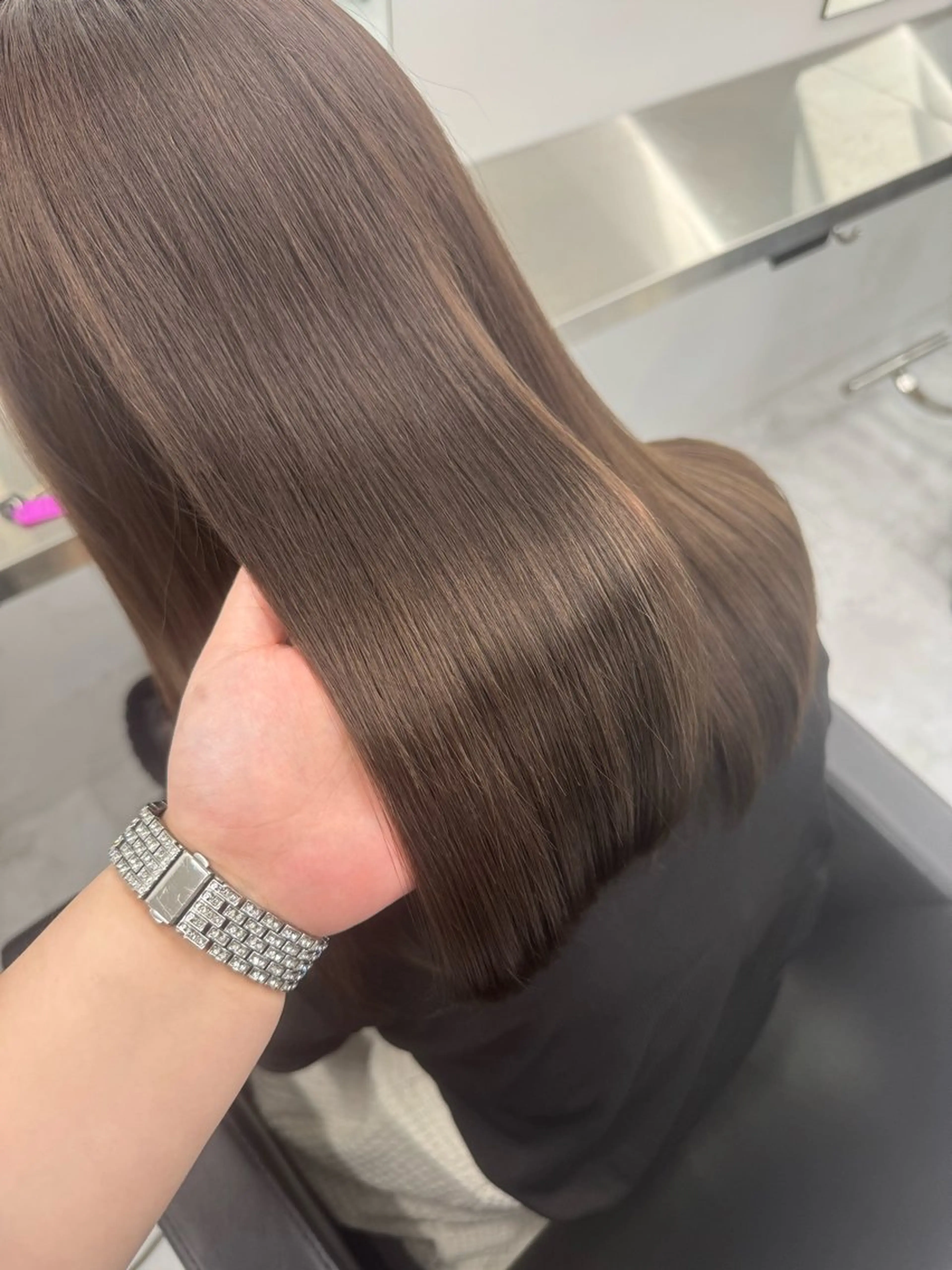 セミロング うる艶🫧ハイトーン 💜🦋🫧ミズキのヘアスタイル