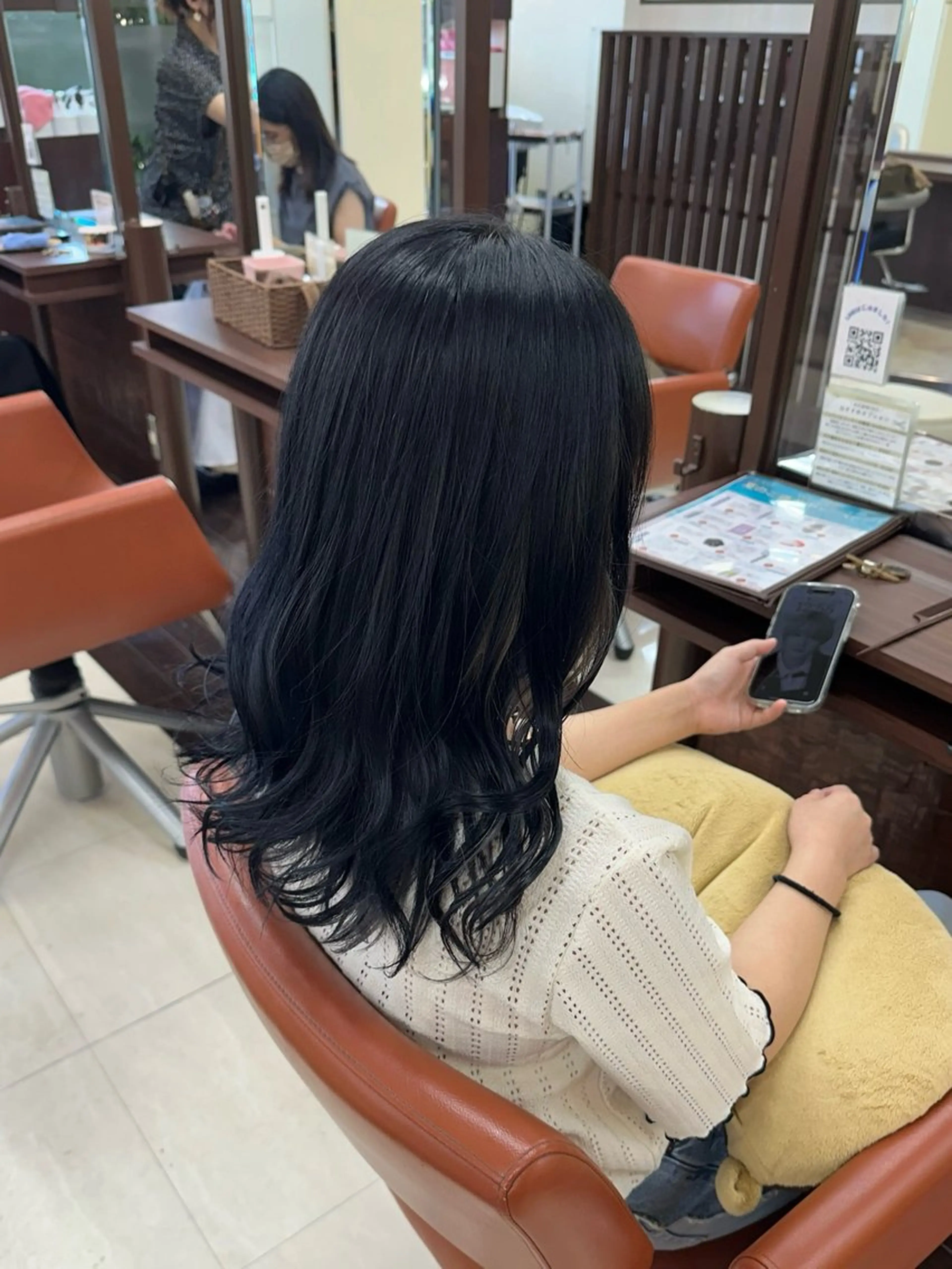 セミロング カラー ⛄️カラーモデル /艶カラー/あい⛄️のヘアスタイル