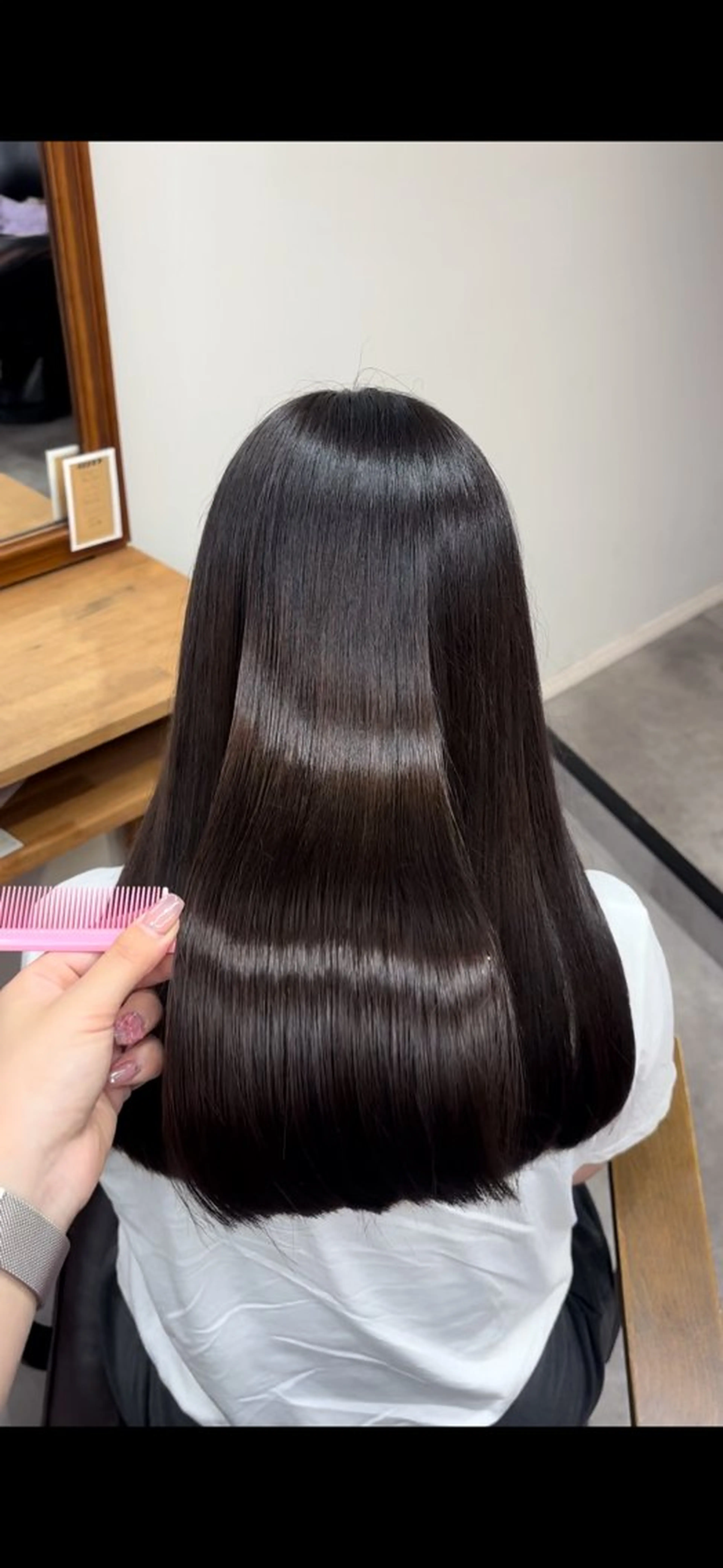 カラー 透明感カラー 桂 奈穂のヘアスタイル