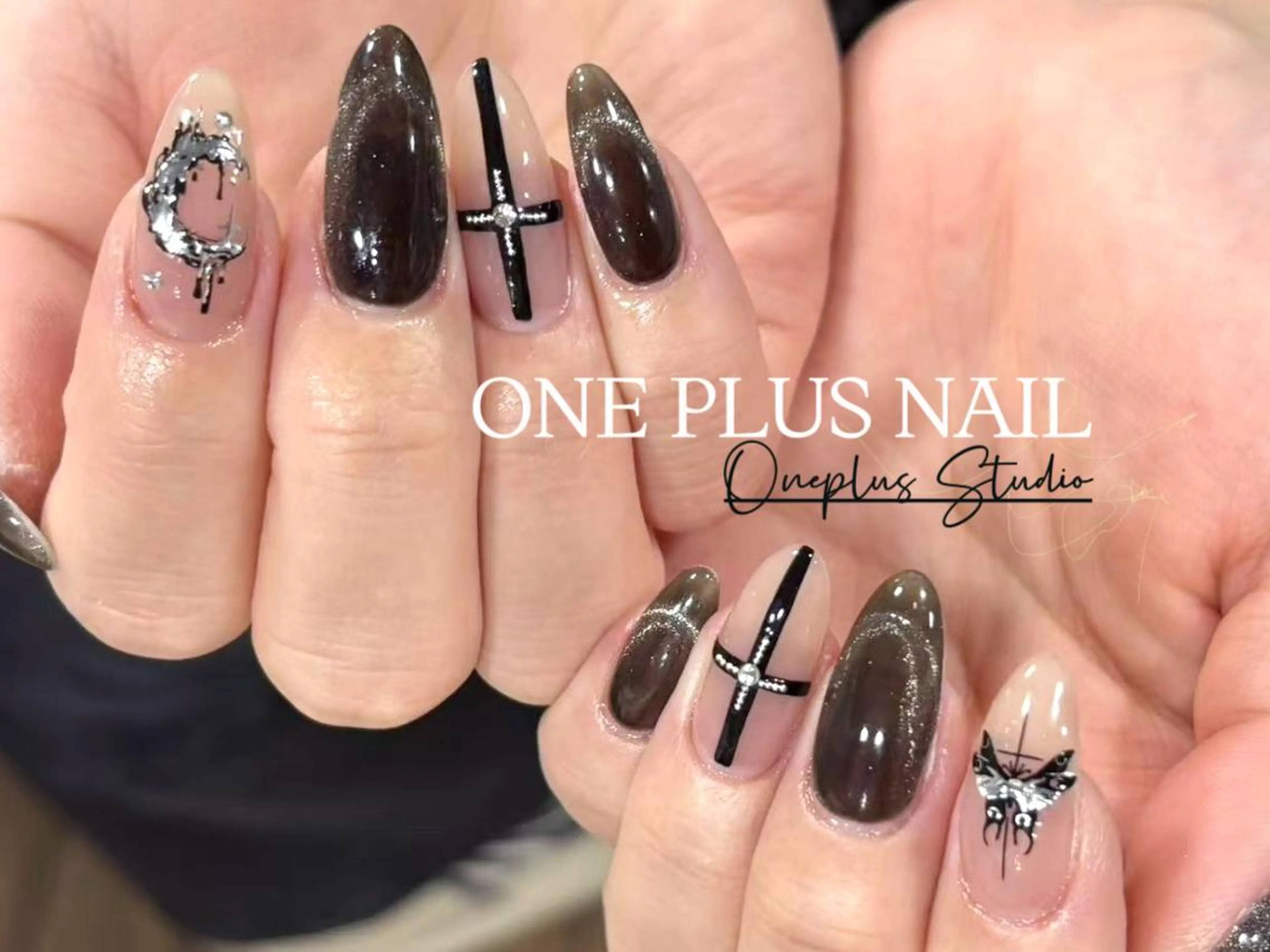 ネイル アートネイル オーロラネイル ガーリー キラキラネイル 韓国ネイル One plus StudioNailのネイルデザイン