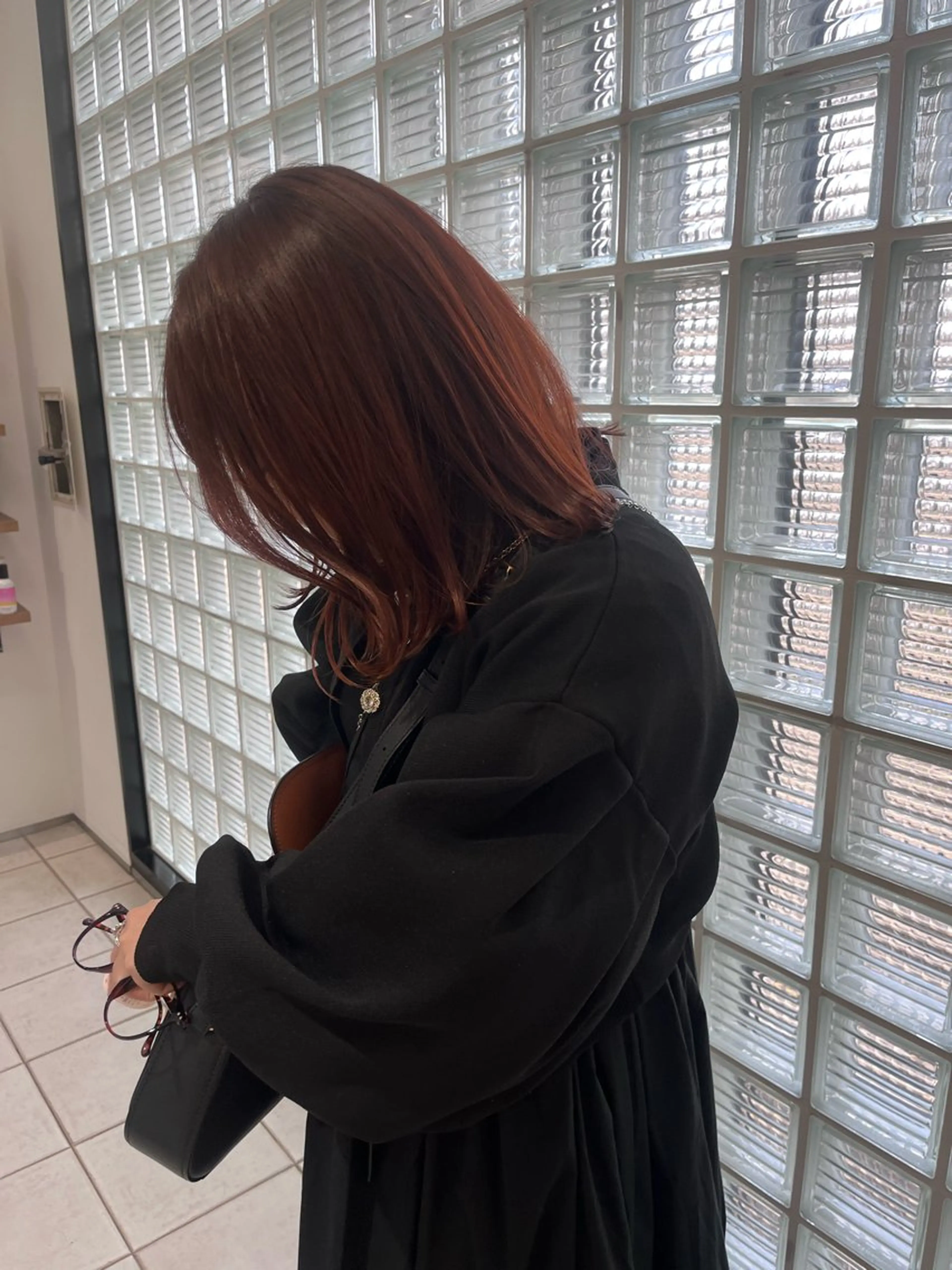 ミディアム 吉田 美優のヘアスタイル