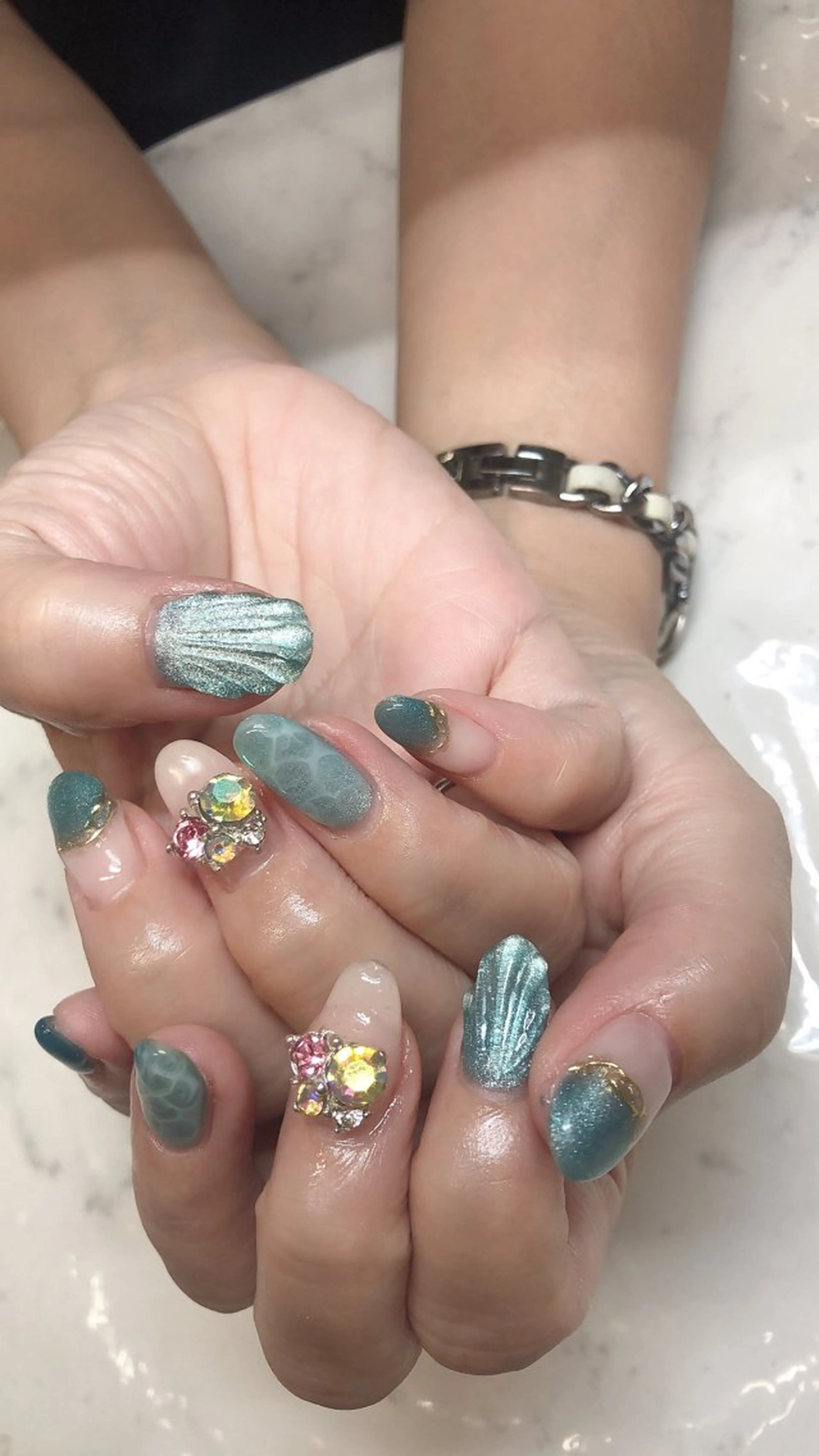 ネイル 💎Guarendo💎錦糸町店所属・✨アン ミユ✨のネイルデザイン