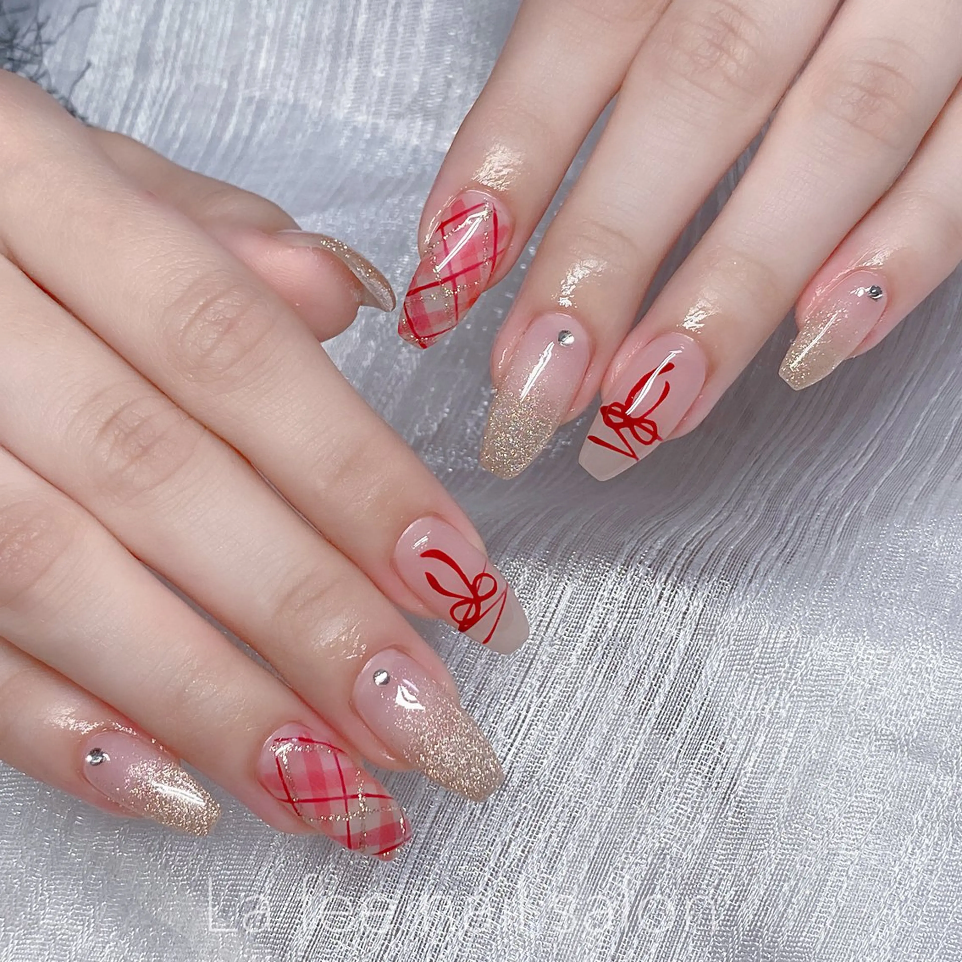 ネイル ハンドネイル ハンドケア La feeのネイルデザイン