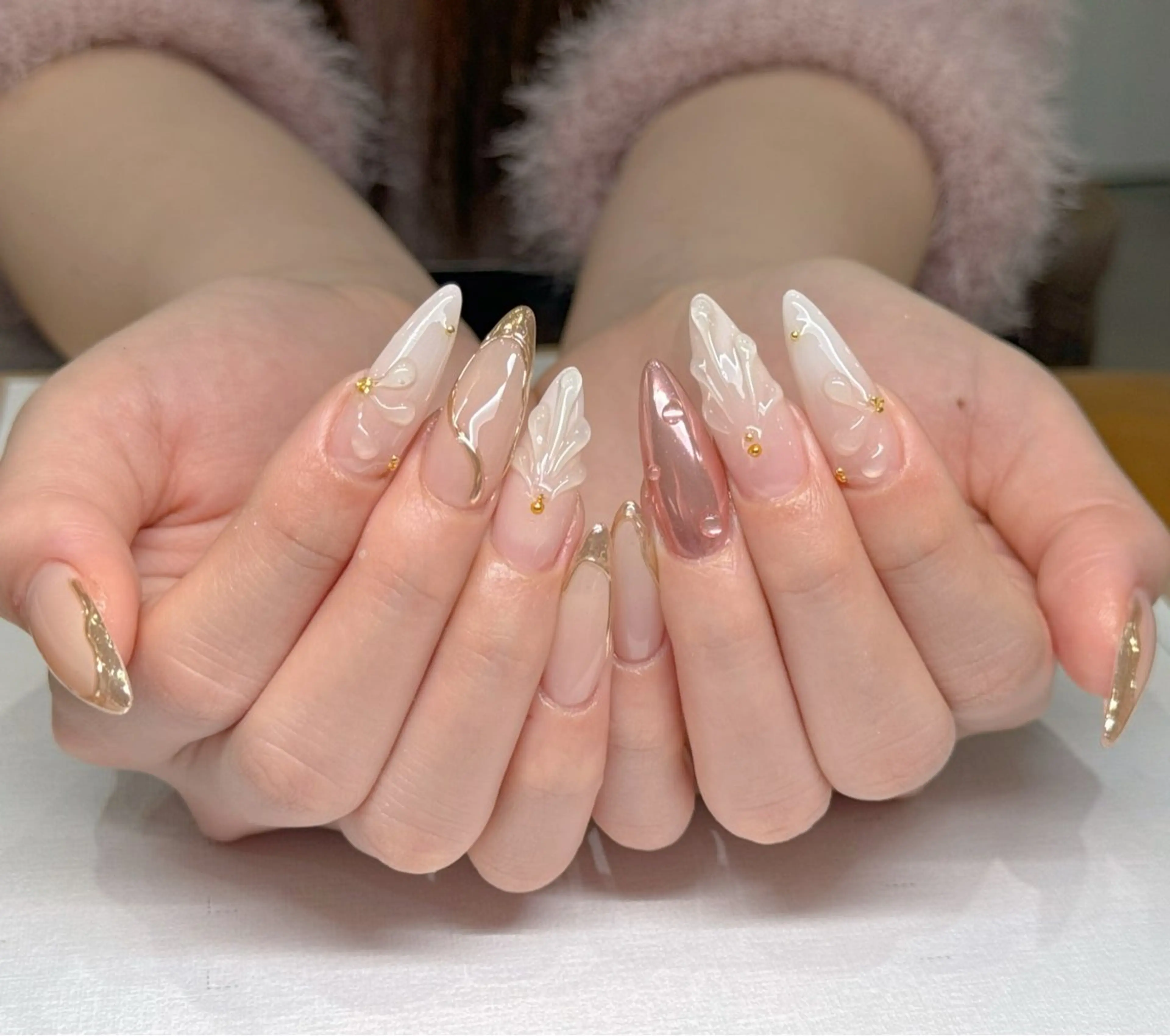 ネイル ジェルネイル マグネットネイル ニュアンスネイル シンプルネイル 冬ネイル ハンドネイル MILO 168 池袋のネイルデザイン