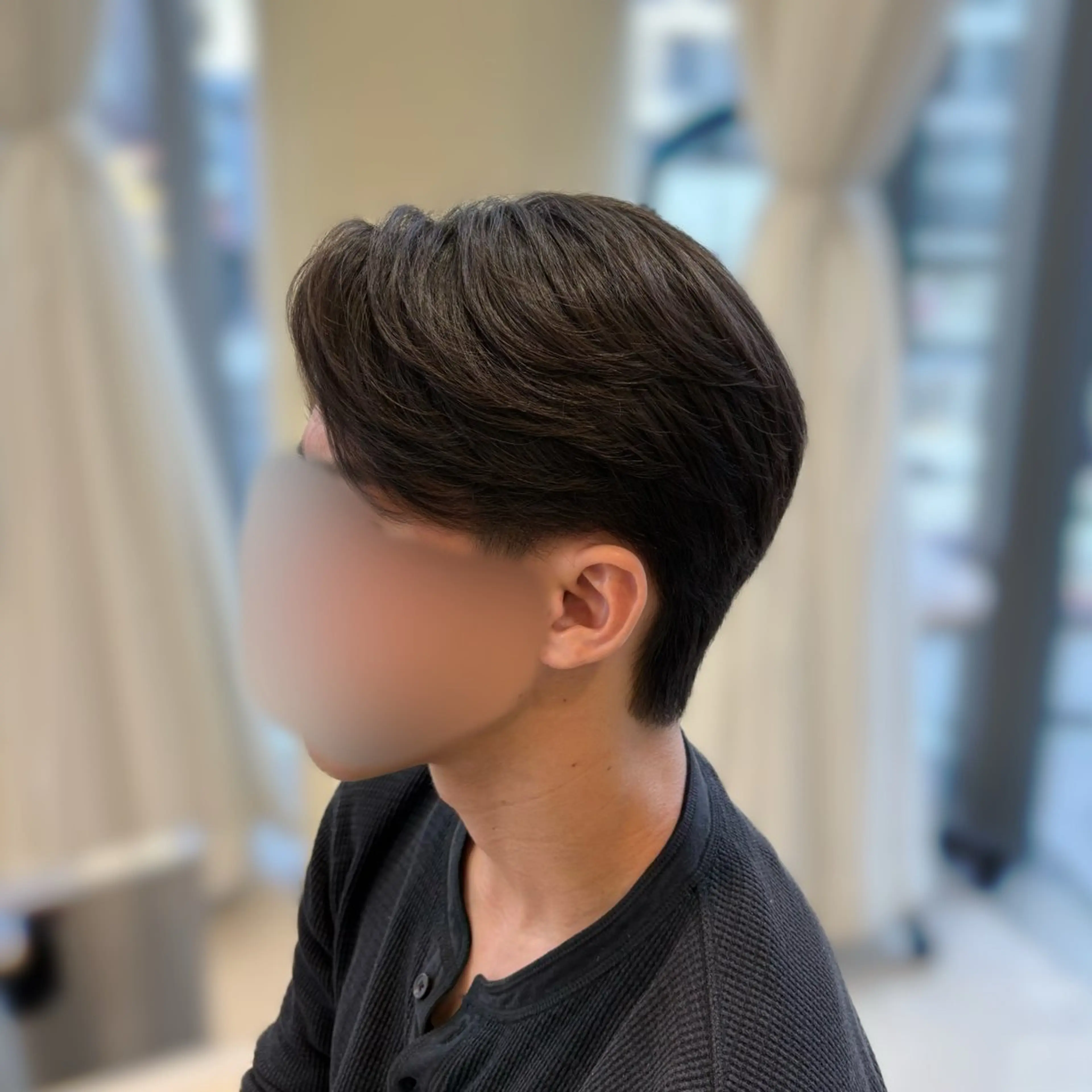 メンズ カット 縮毛矯正 センターパート 川島爽楽のヘアスタイル