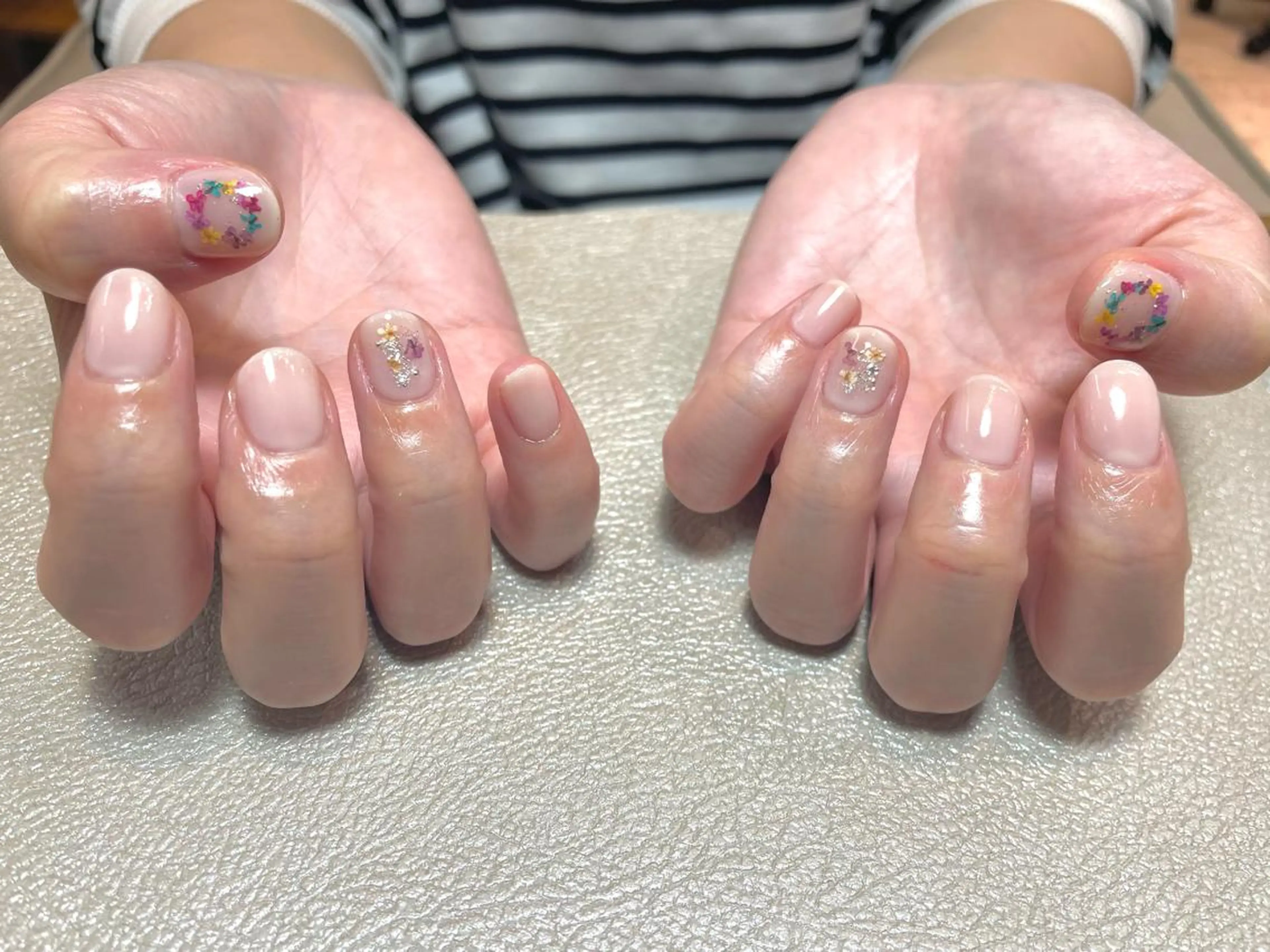 ネイル ネイルサロンLaugh.所属・松浦 未悠のネイルデザイン