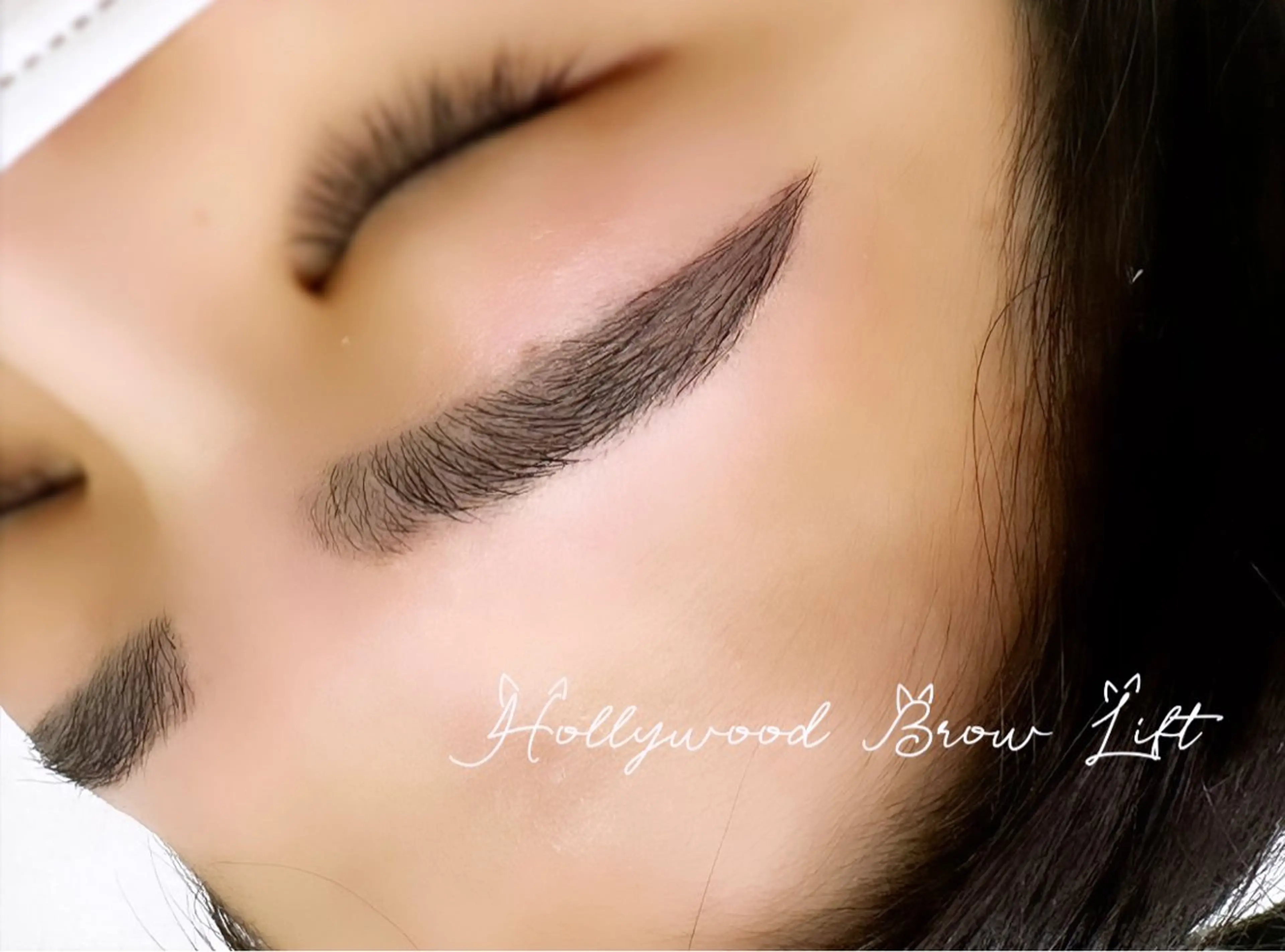 アイブロウ 深澤 真愛のマツエク・マツパデザイン