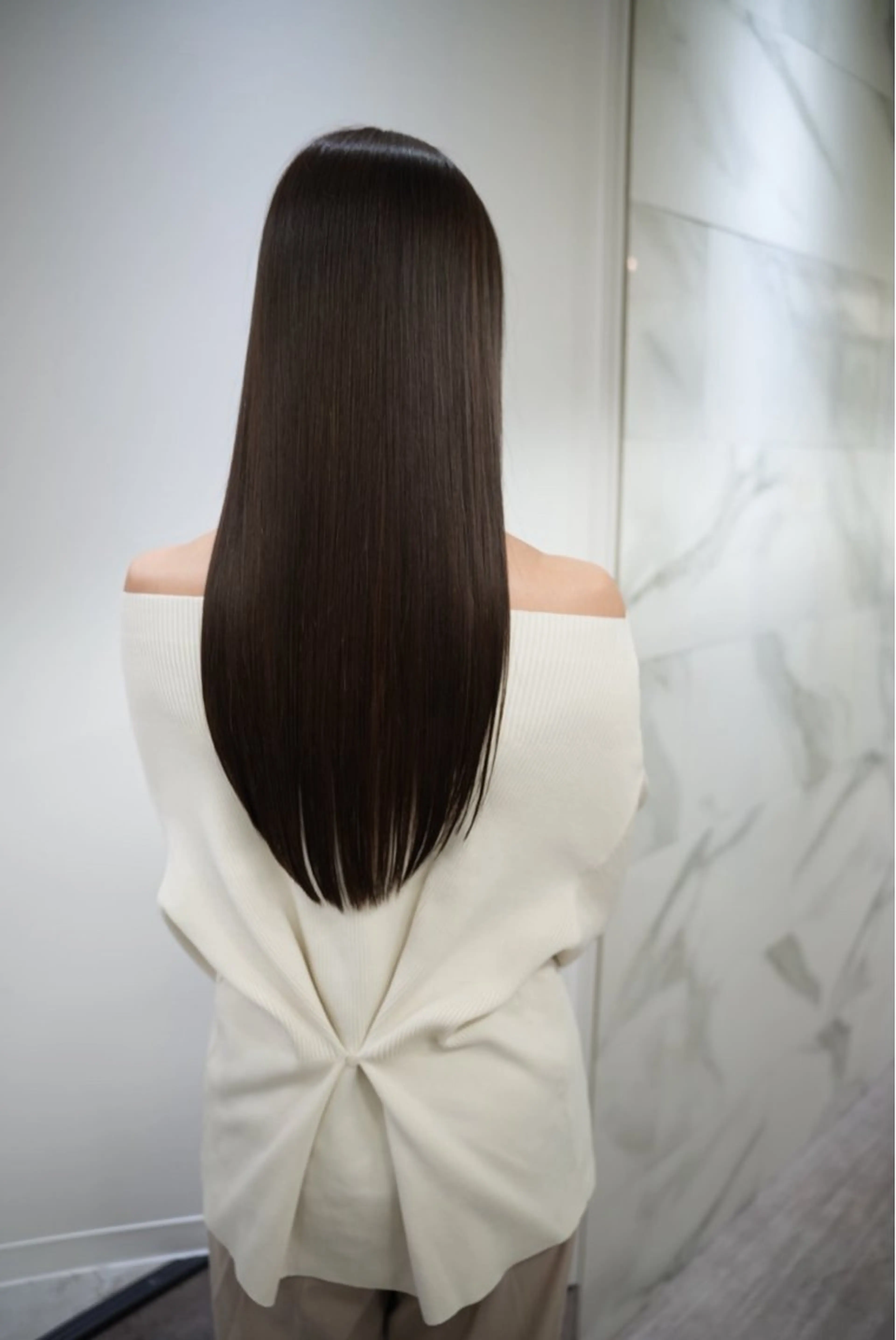 ロング ヘアカラー トリートメント soigné 表参道【ソワネ】所属・🖱️透明感カラー ×髪質改善Rikyuのヘアスタイル