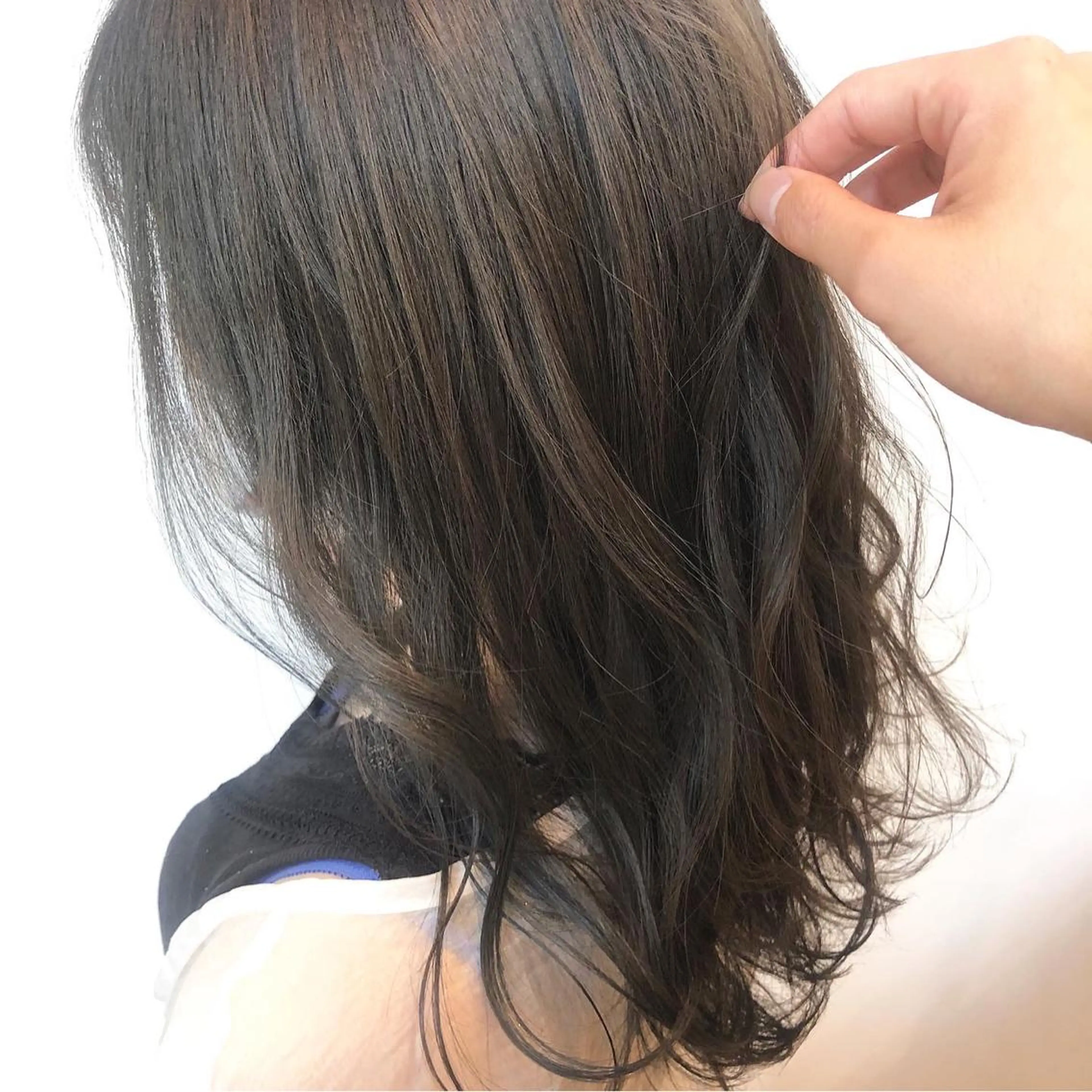 ミディアム カラー パーマ ヘアアレンジ VIVIE【ヴィヴィ】所属・髪質改善/韓国風 レイヤー/田村祐樹のヘアスタイル