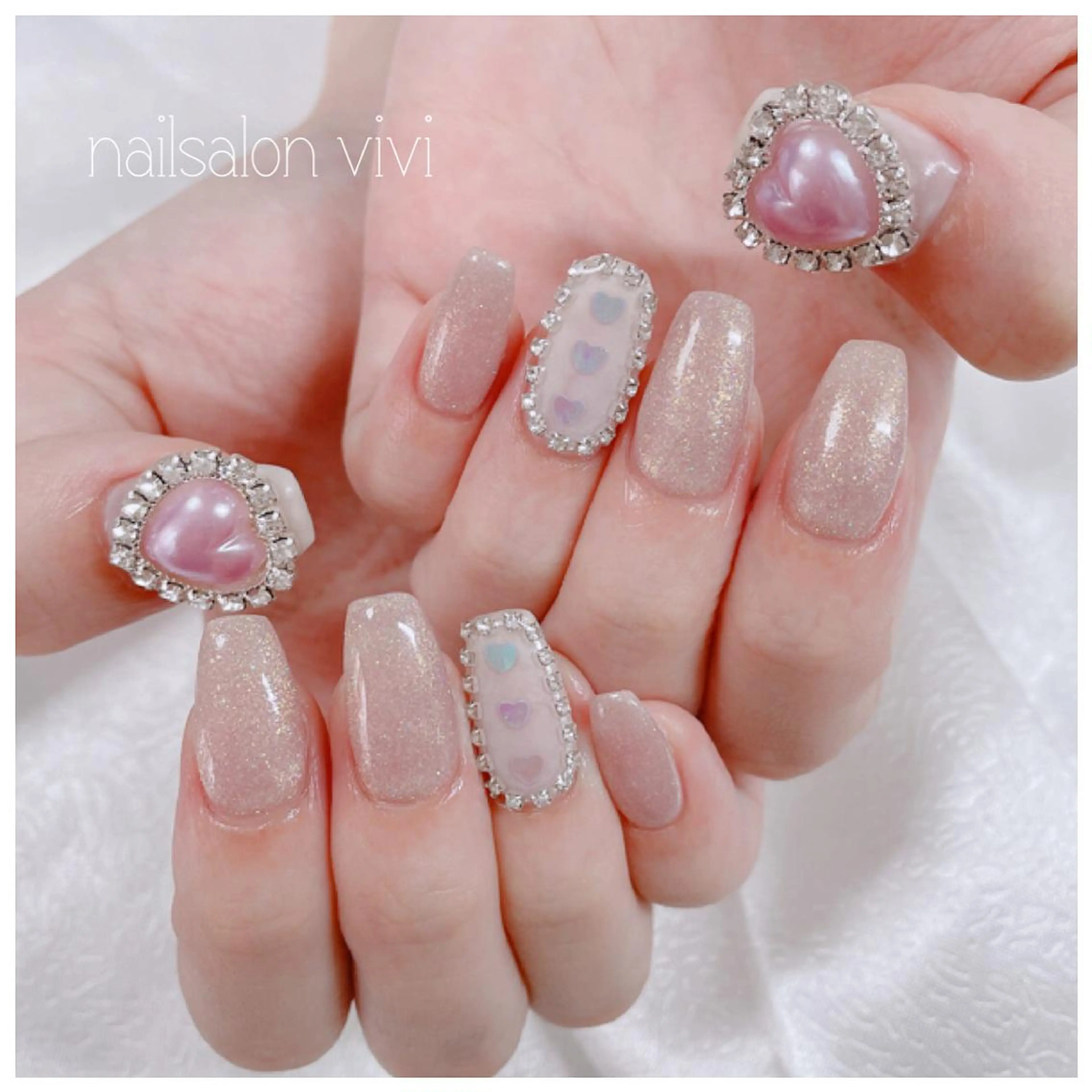 ネイル ＶＩＶＩ nailsalonのネイルデザイン