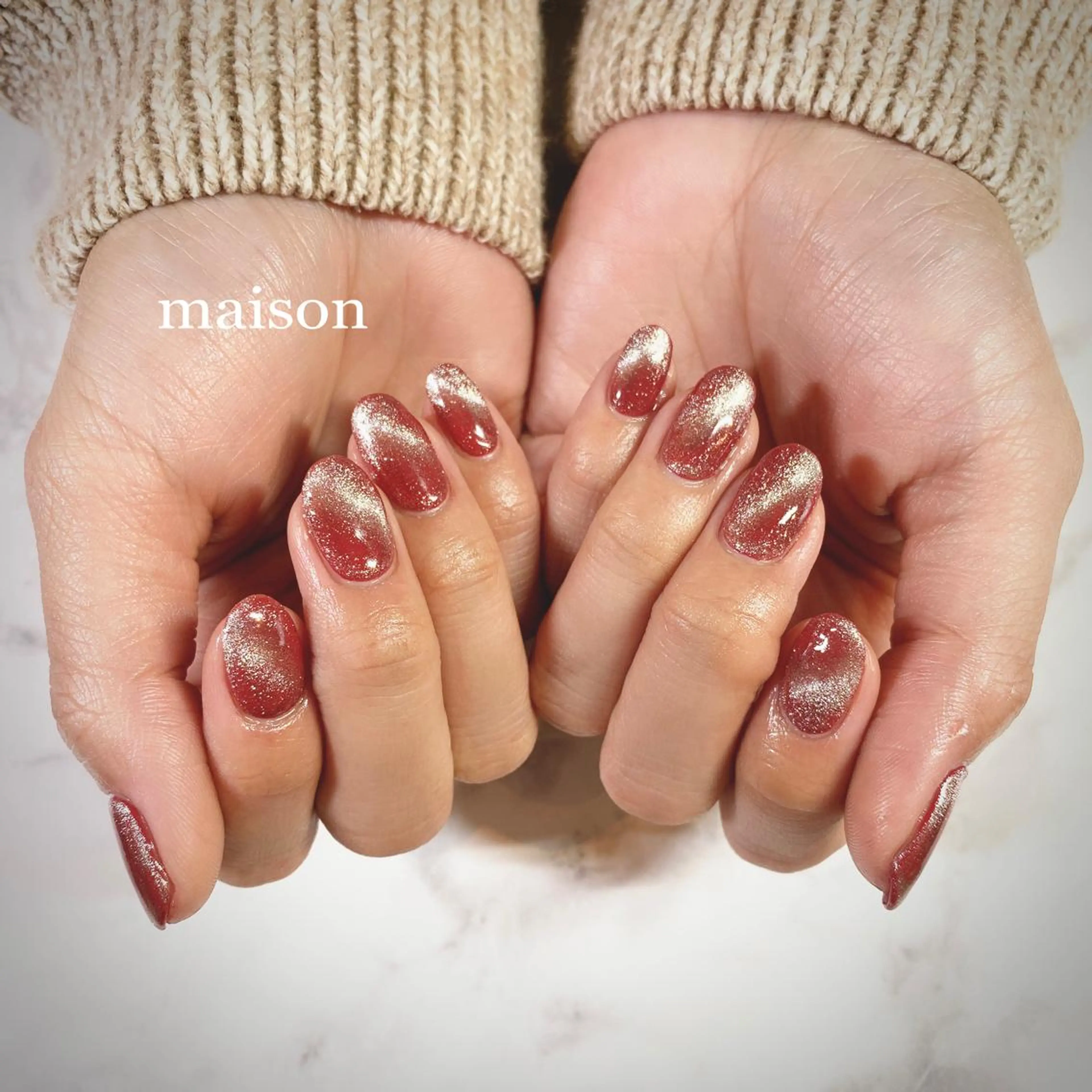 ネイル マグネットネイル 赤色 ハンドネイル ISHIHARA KANAのネイルデザイン