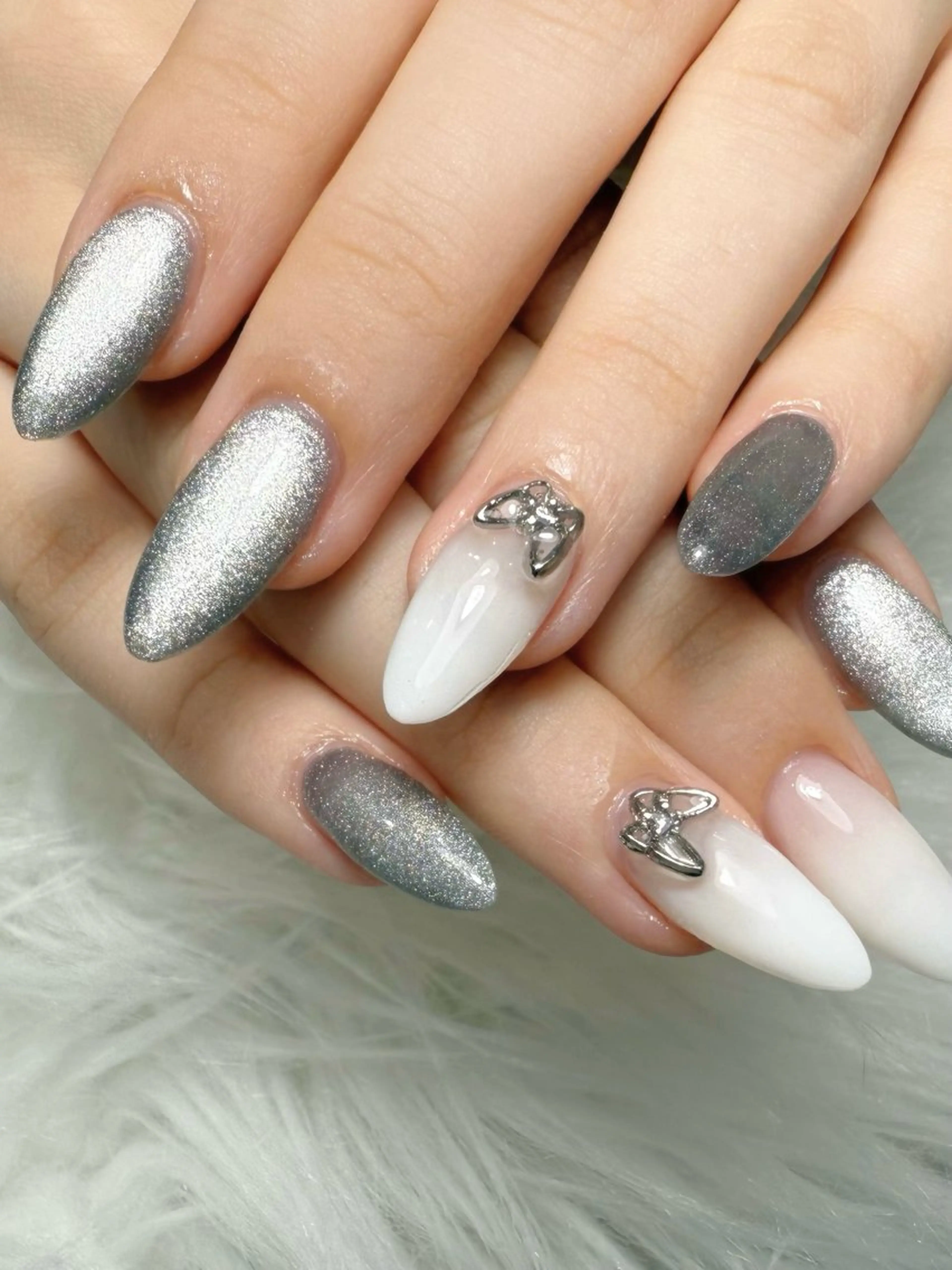 ネイル ハンドネイル 🌈 Laule'aのネイルデザイン