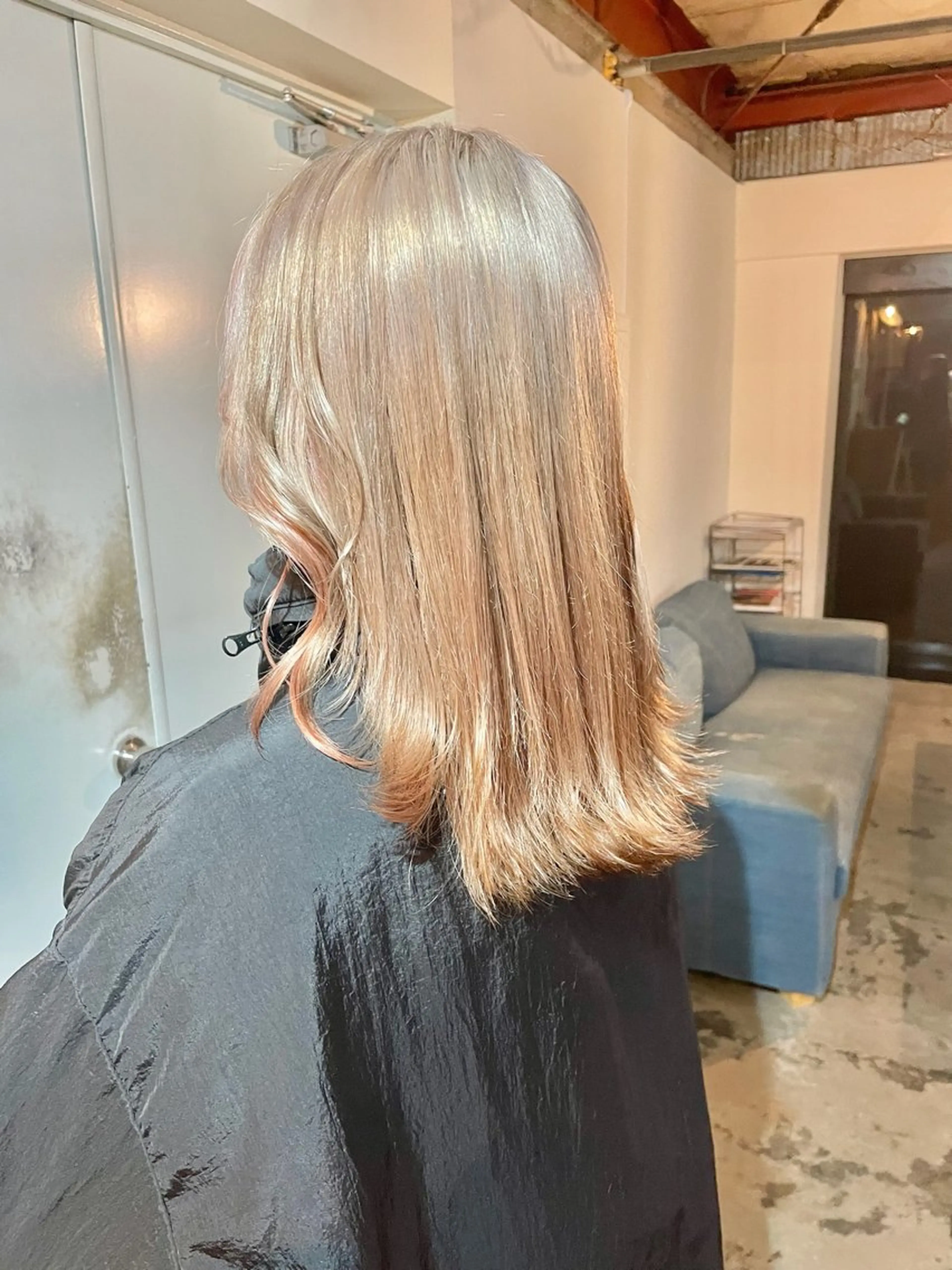 セミロング カラー 最新ケアカラー 髪質改善YUTOのヘアスタイル