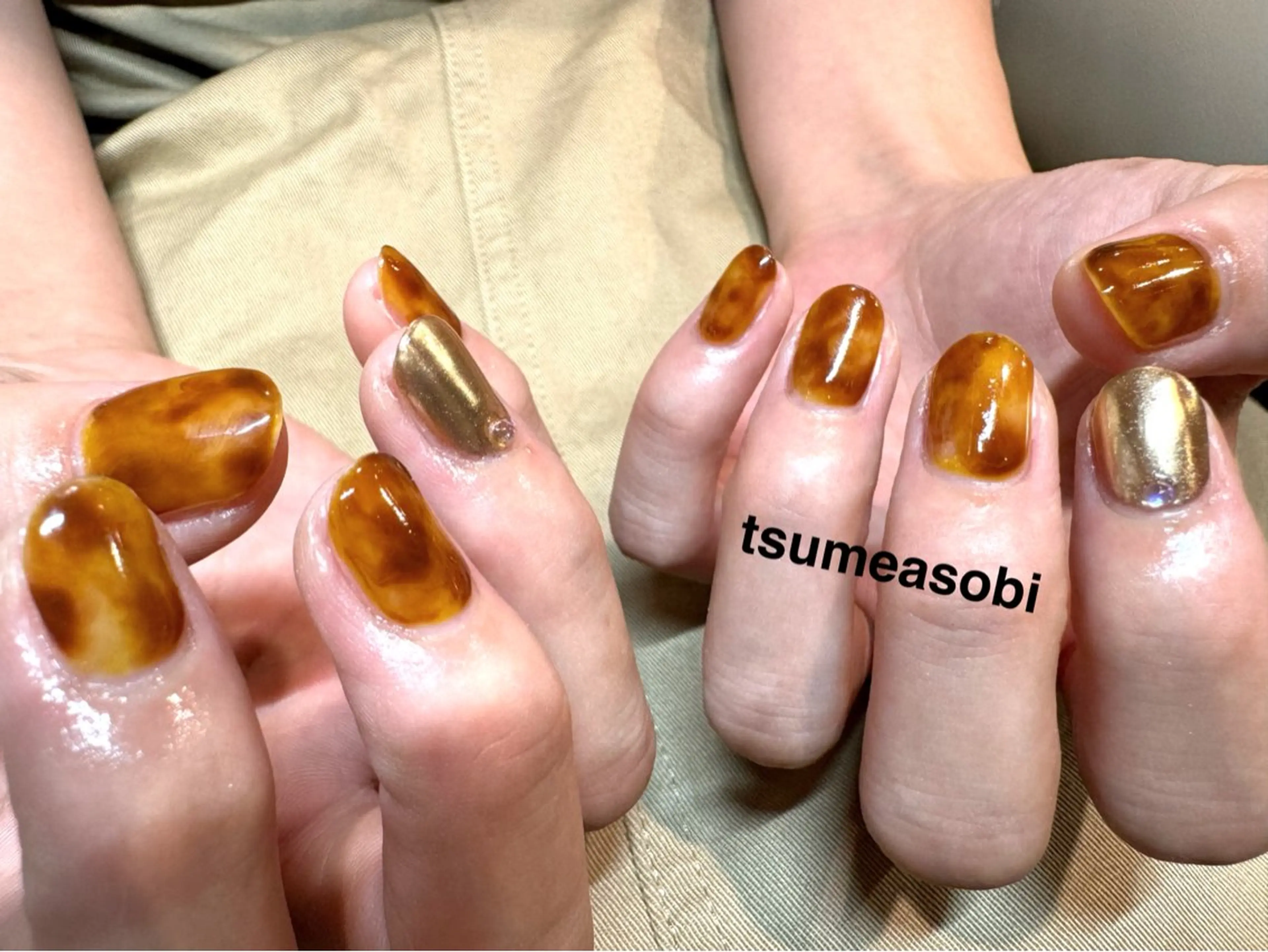 ネイル アートネイル ミラーネイル シンプルネイル tsumeasobi所属・tsumeasobi 🪬macoのネイルデザイン