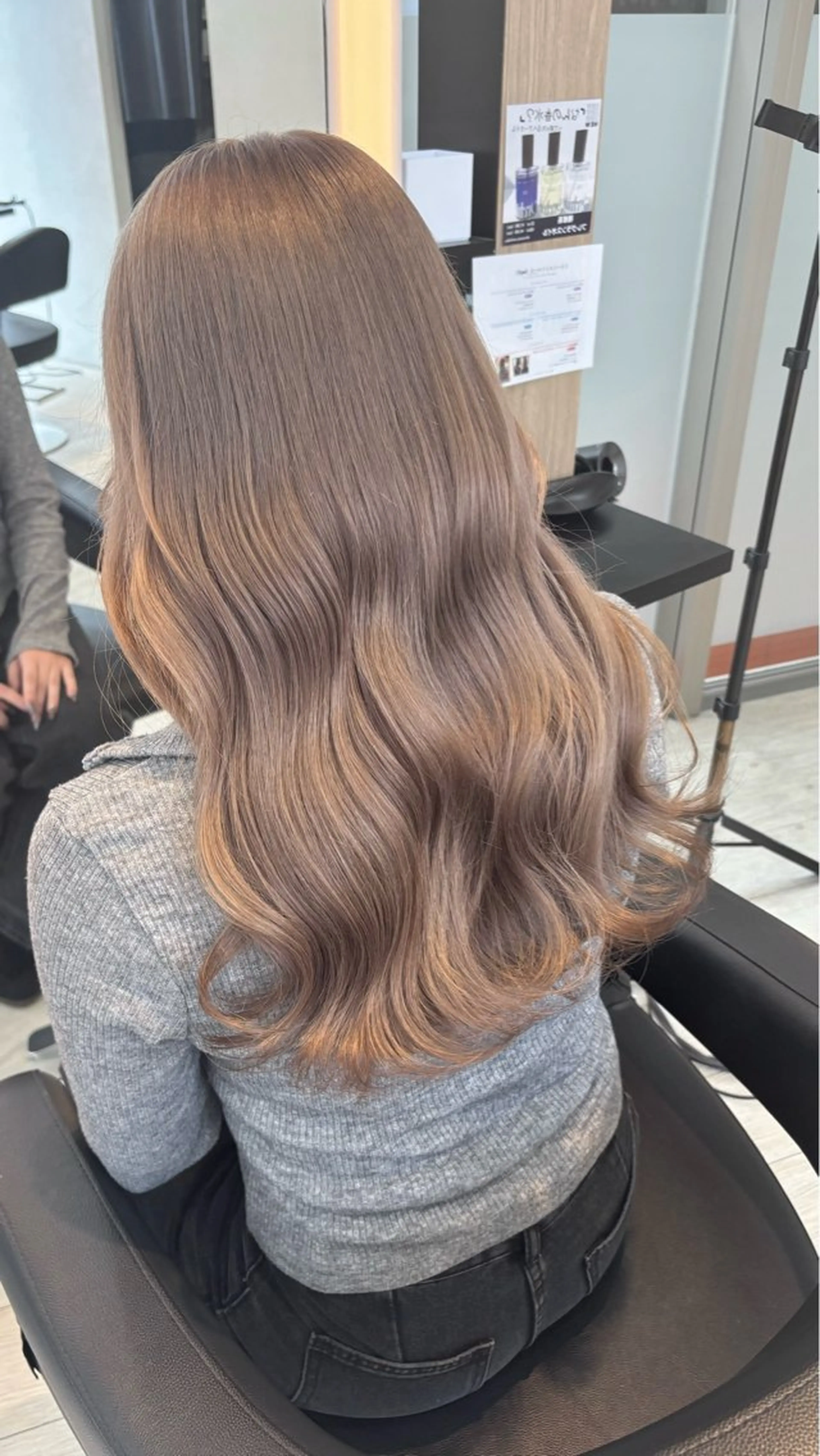 ロング カラー ブリーチ ハイトーンカラー カット ヘアカラー トリートメント miyu/ボブ/ 透明感カラー/栄のヘアスタイル