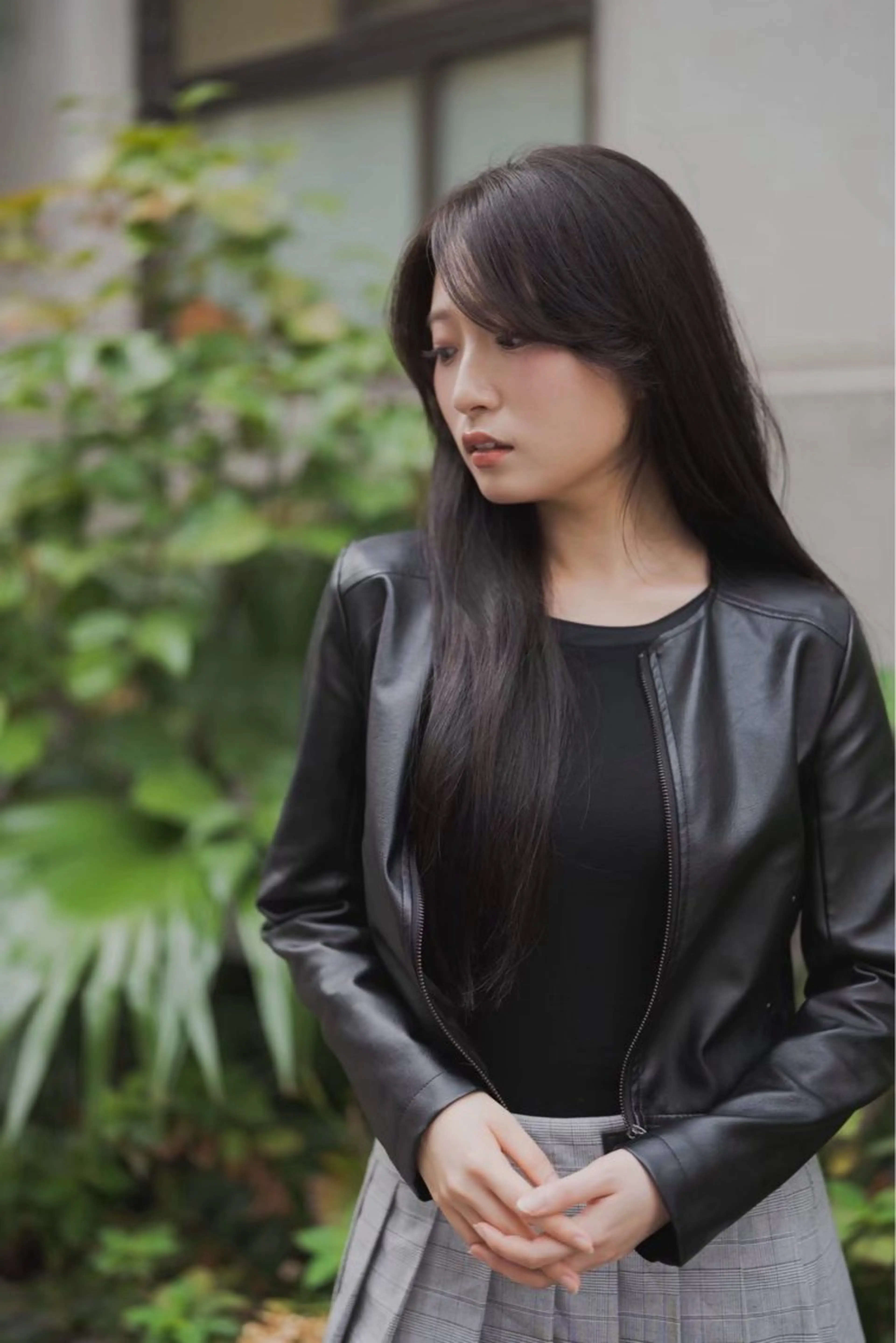 ロング 敏感肌のカラー|斉藤 |かきあげバングのヘアスタイル