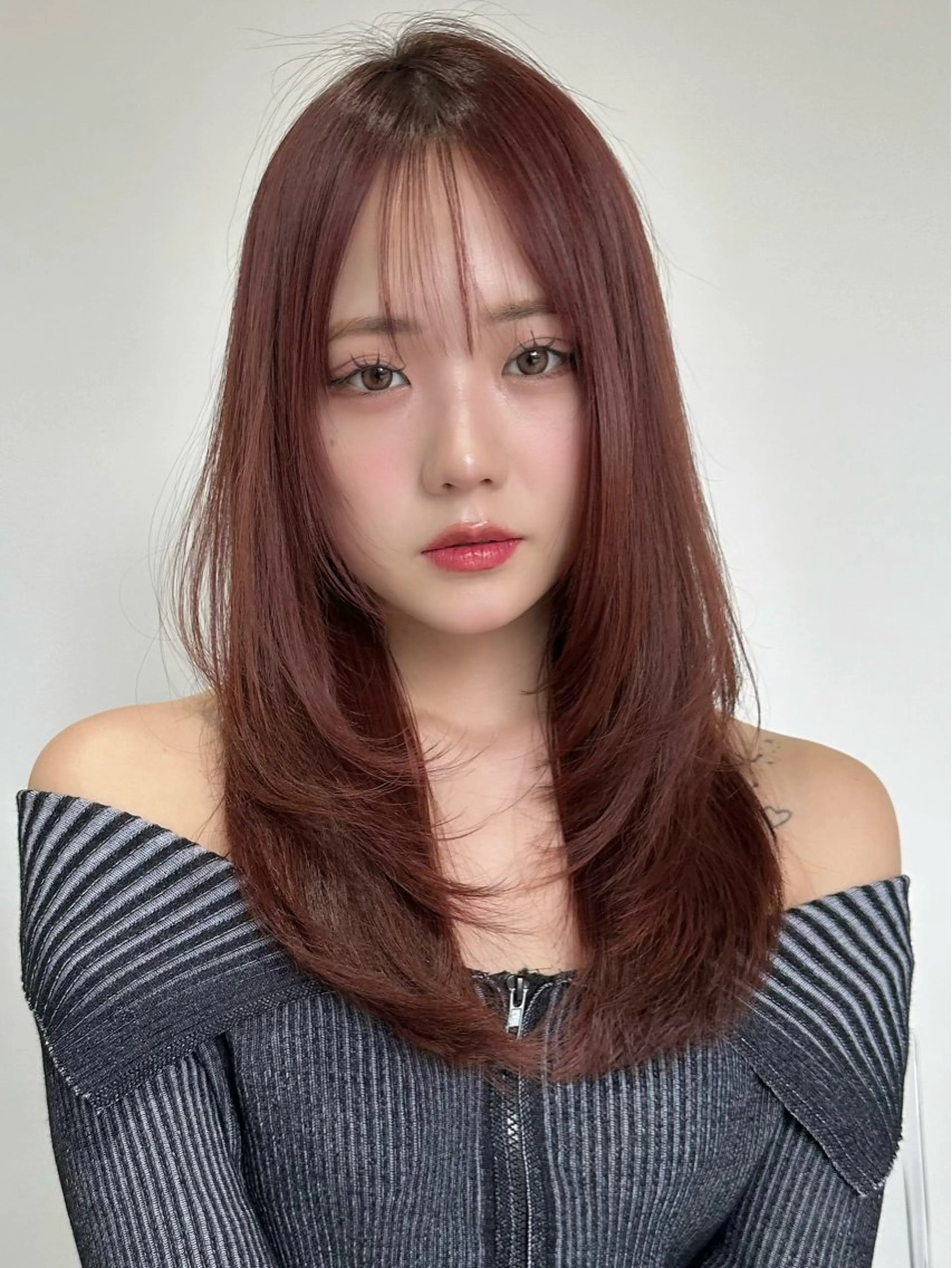 セミロング Stylo所属・吉川 莉央のヘアスタイル