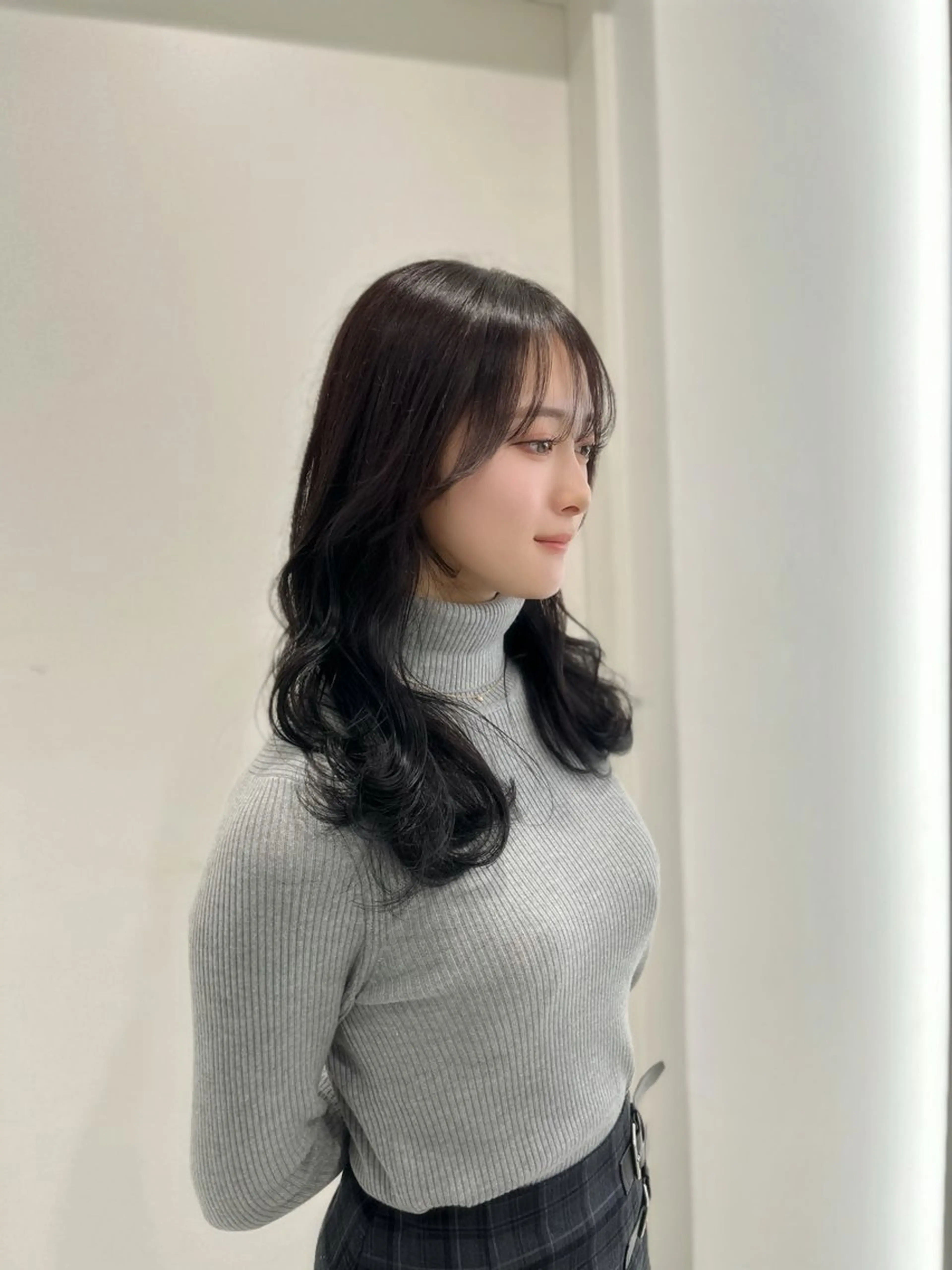 ミディアム カラー ブラウンカラー ラベンダーカラー ラベンダーブラウン モテヘア/韓国風 /カット/前原汐🎐のヘアスタイル