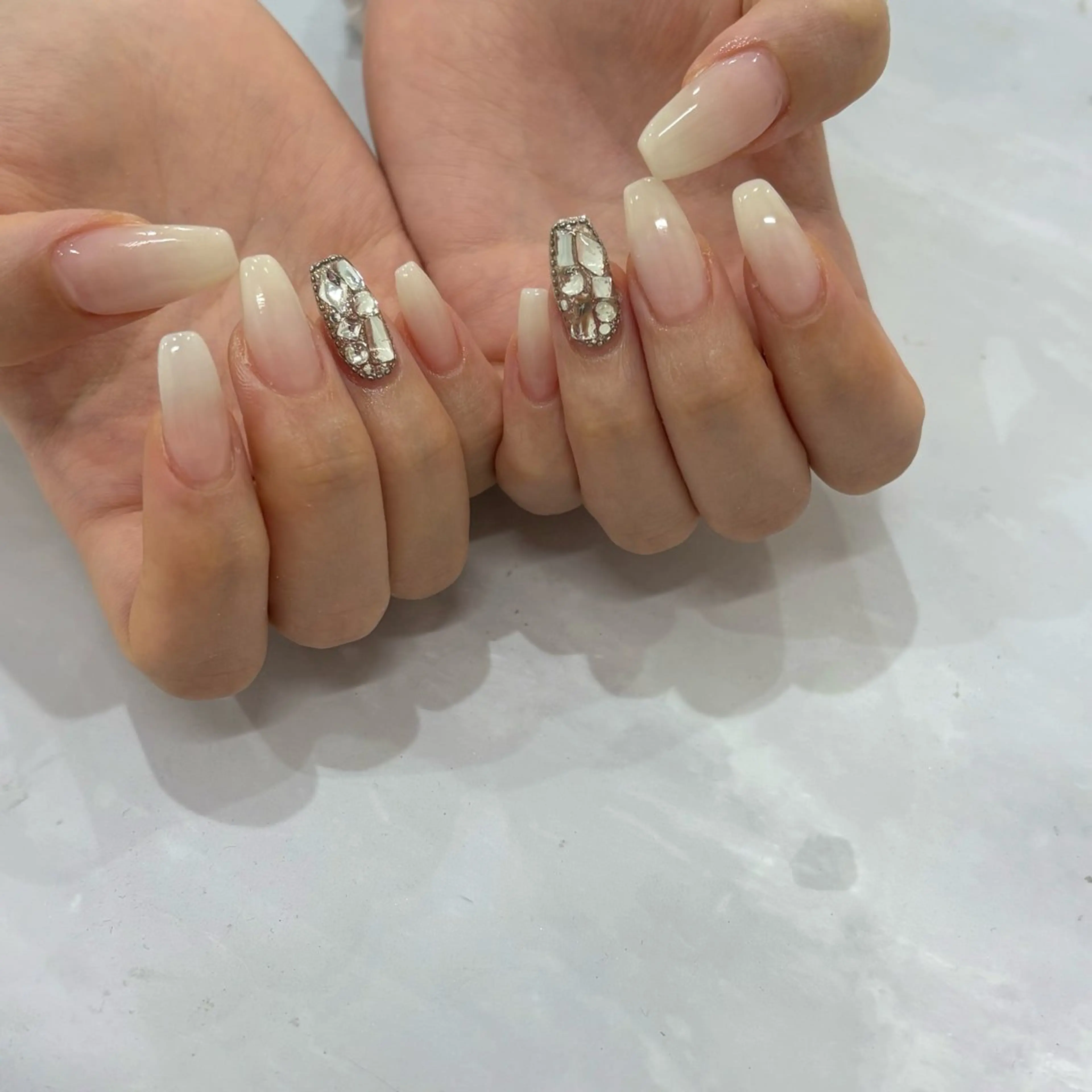 ネイル グラデーション 加納 心渚のネイルデザイン